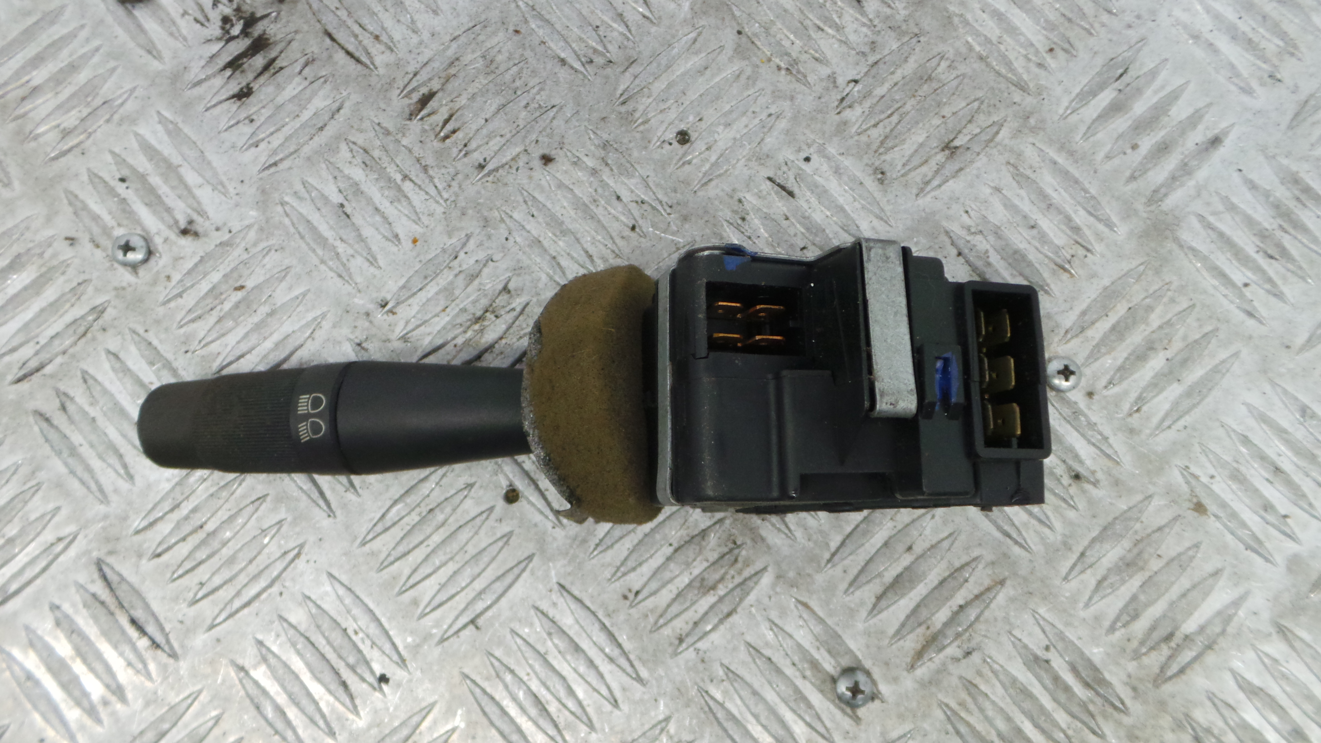 Manete / Comando dos Piscas 9753468680 - PEUGEOT 205 I (741A/C), 205   (741A/C)-36610347