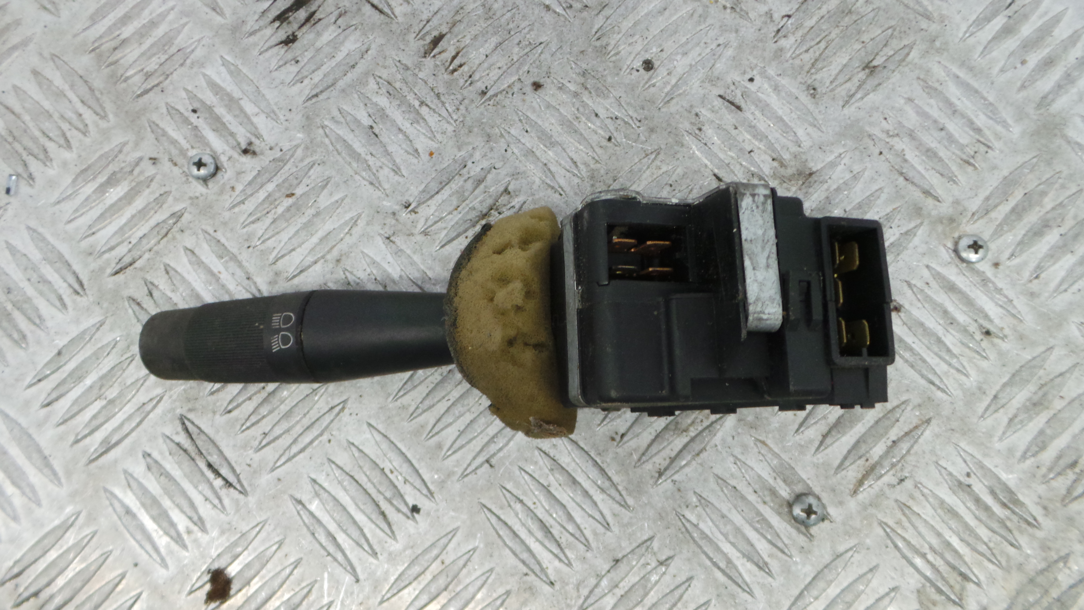 Manete / Comando dos Piscas 9753468680 - PEUGEOT 205 I (741A/C), 205   (741A/C)-36610350