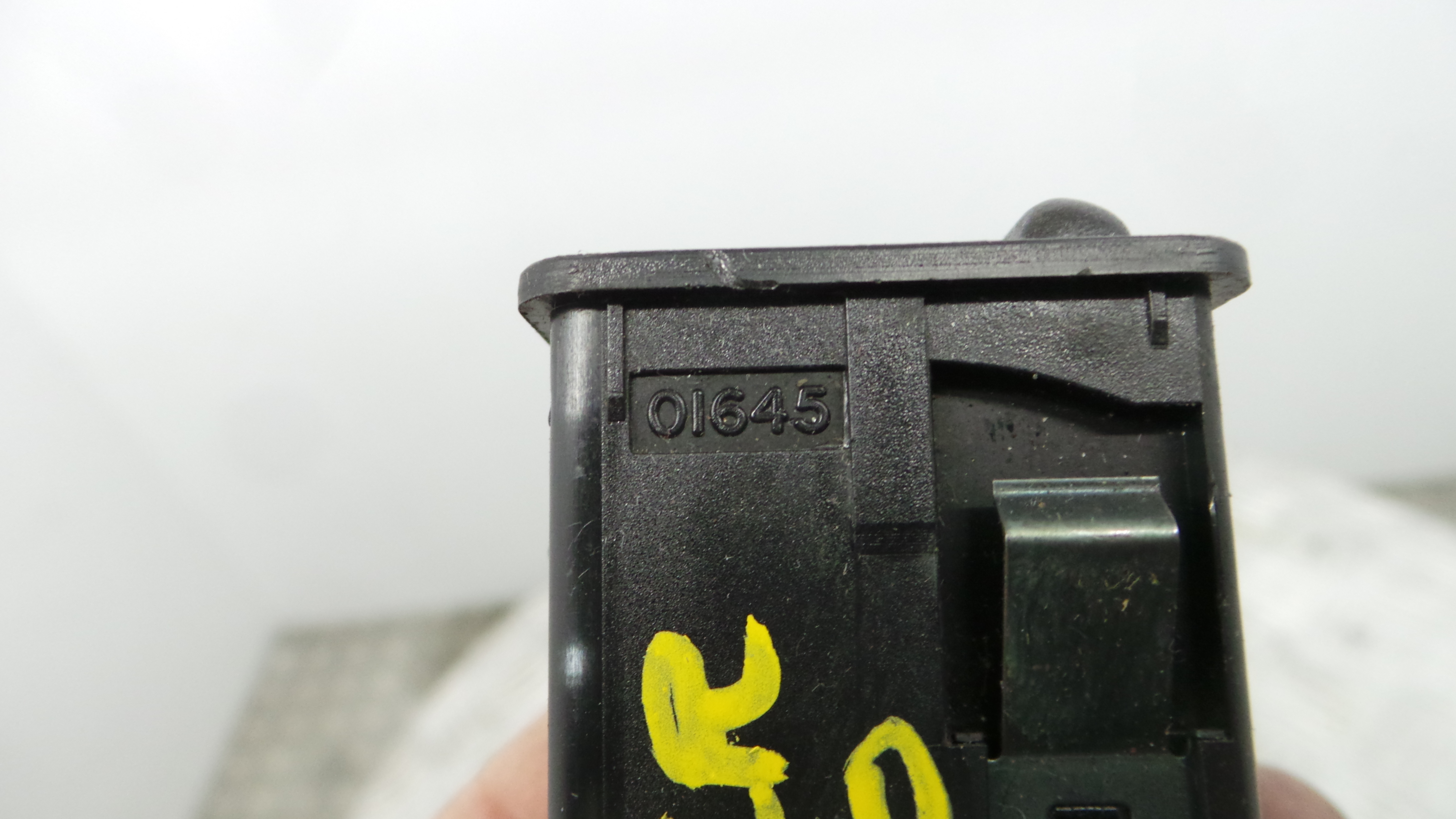 Comando de Regulação dos Faróis  01630-ST3A - ROVER 200 II Hatchback (RF)-36616523