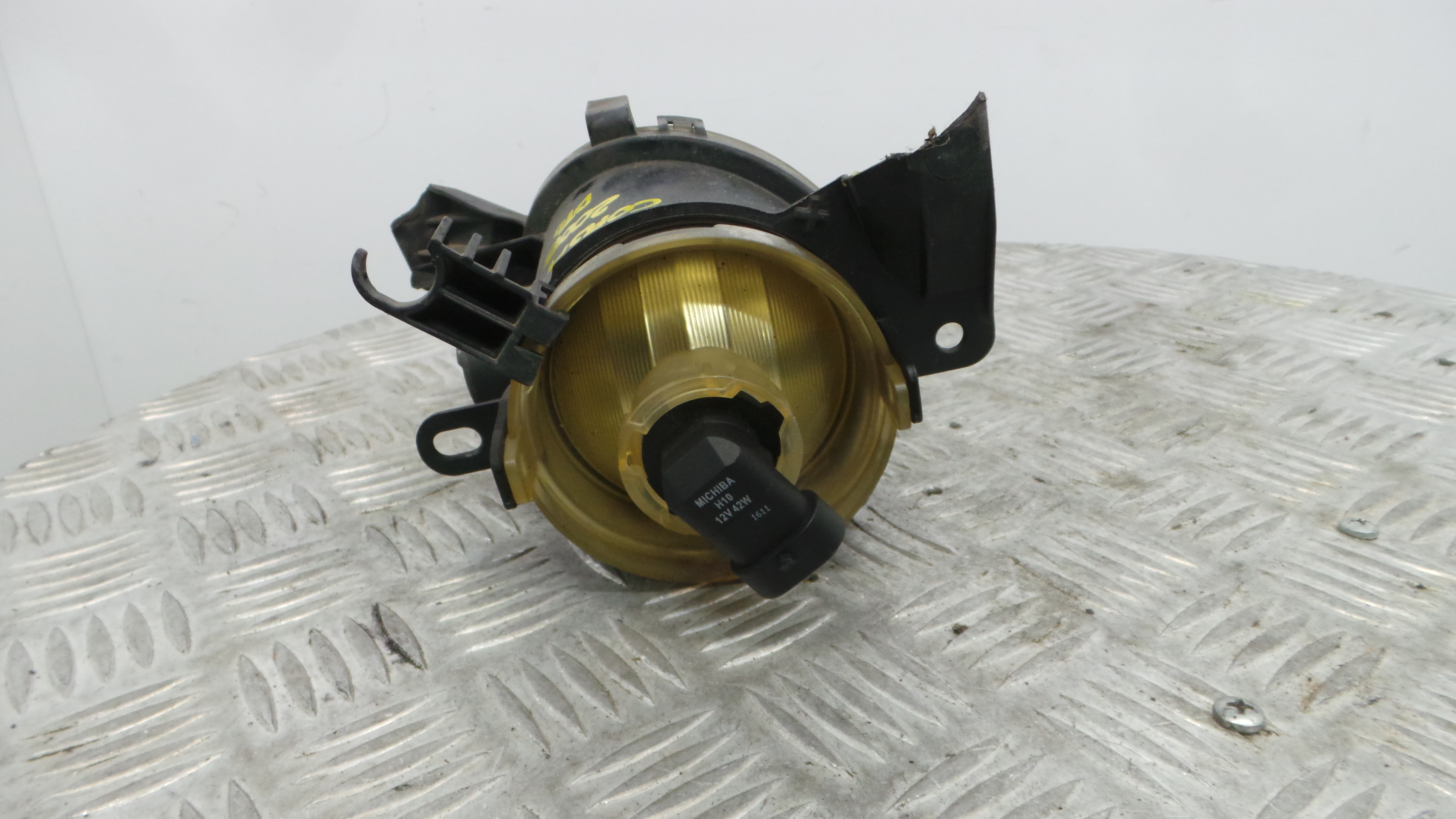 Farol Nevoeiro Direito 13262572 - OPEL CORSA D (S07)-36616880