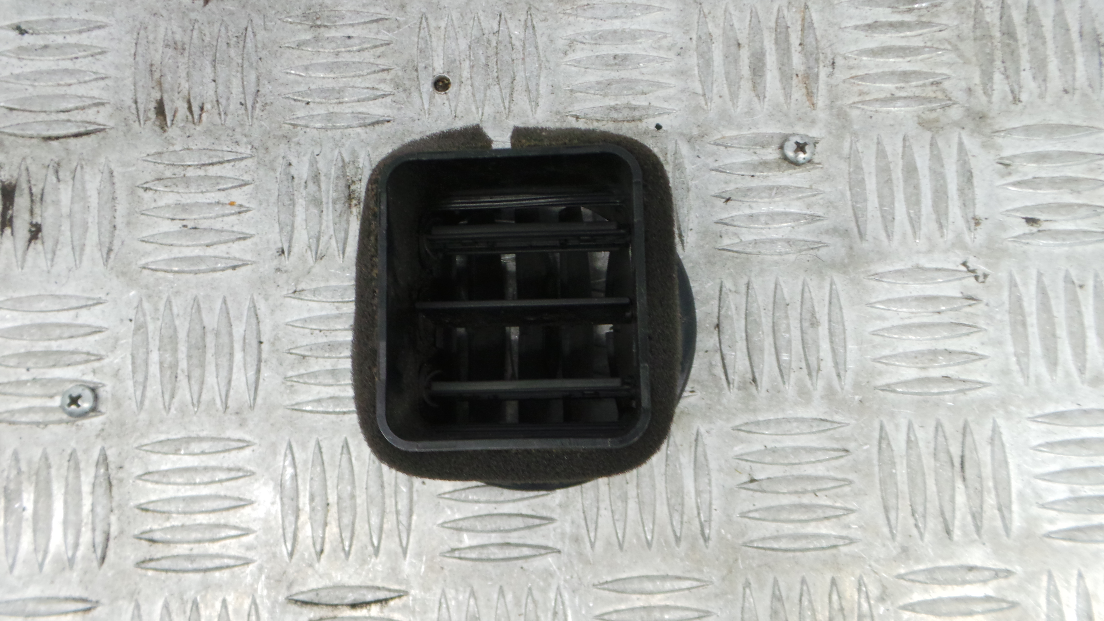 Grelha da Sofagem   - OPEL CORSA D (S07)-36616913