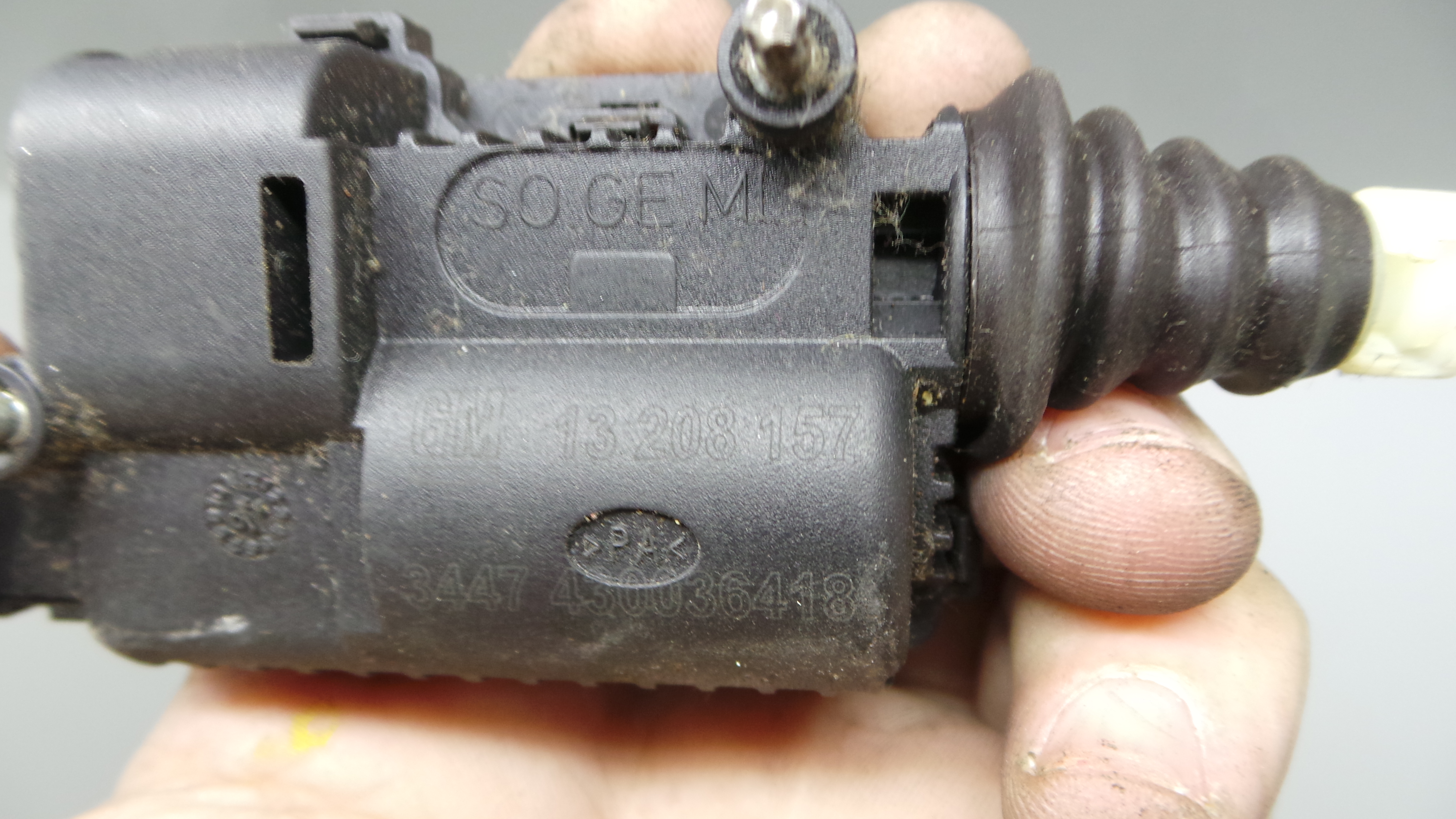 Pistola Deposito Combustivel 13208157 - OPEL CORSA D (S07)-36616966