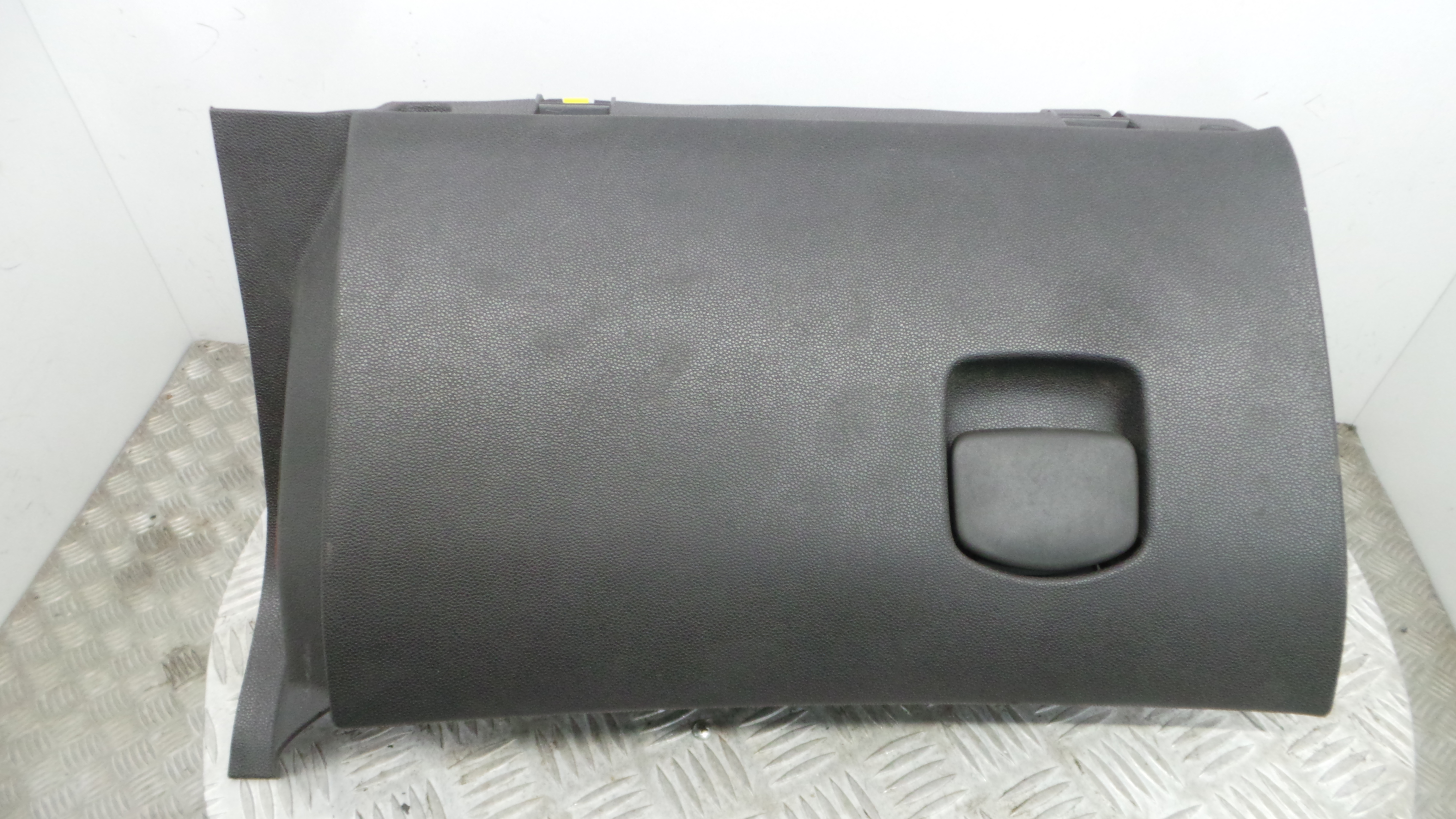 Porta Luvas  13205097 - OPEL CORSA D (S07)-36616999