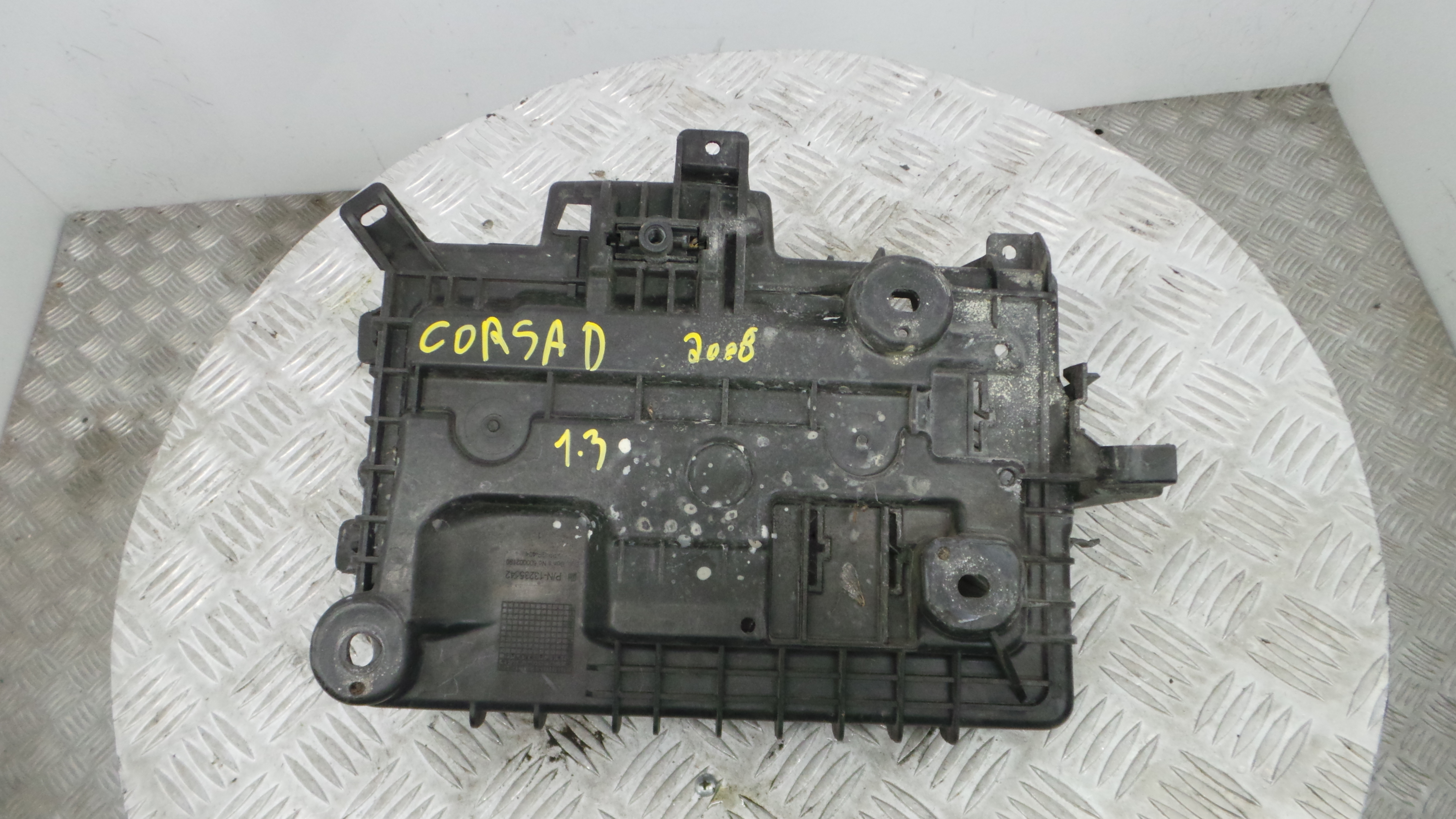 Base da Bateria 13235642 - OPEL CORSA D (S07)-36617016