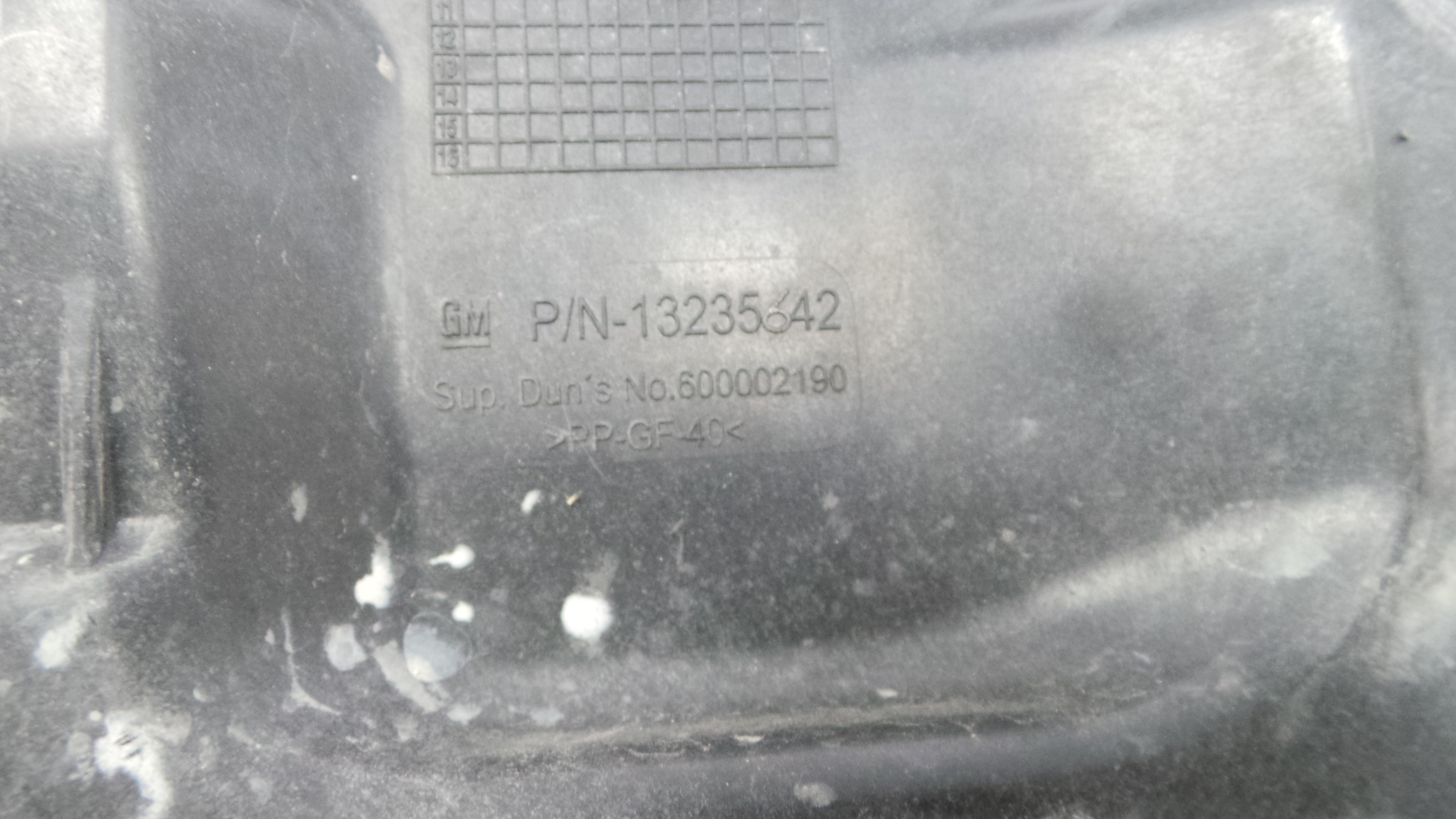 Base da Bateria 13235642 - OPEL CORSA D (S07)-36617016