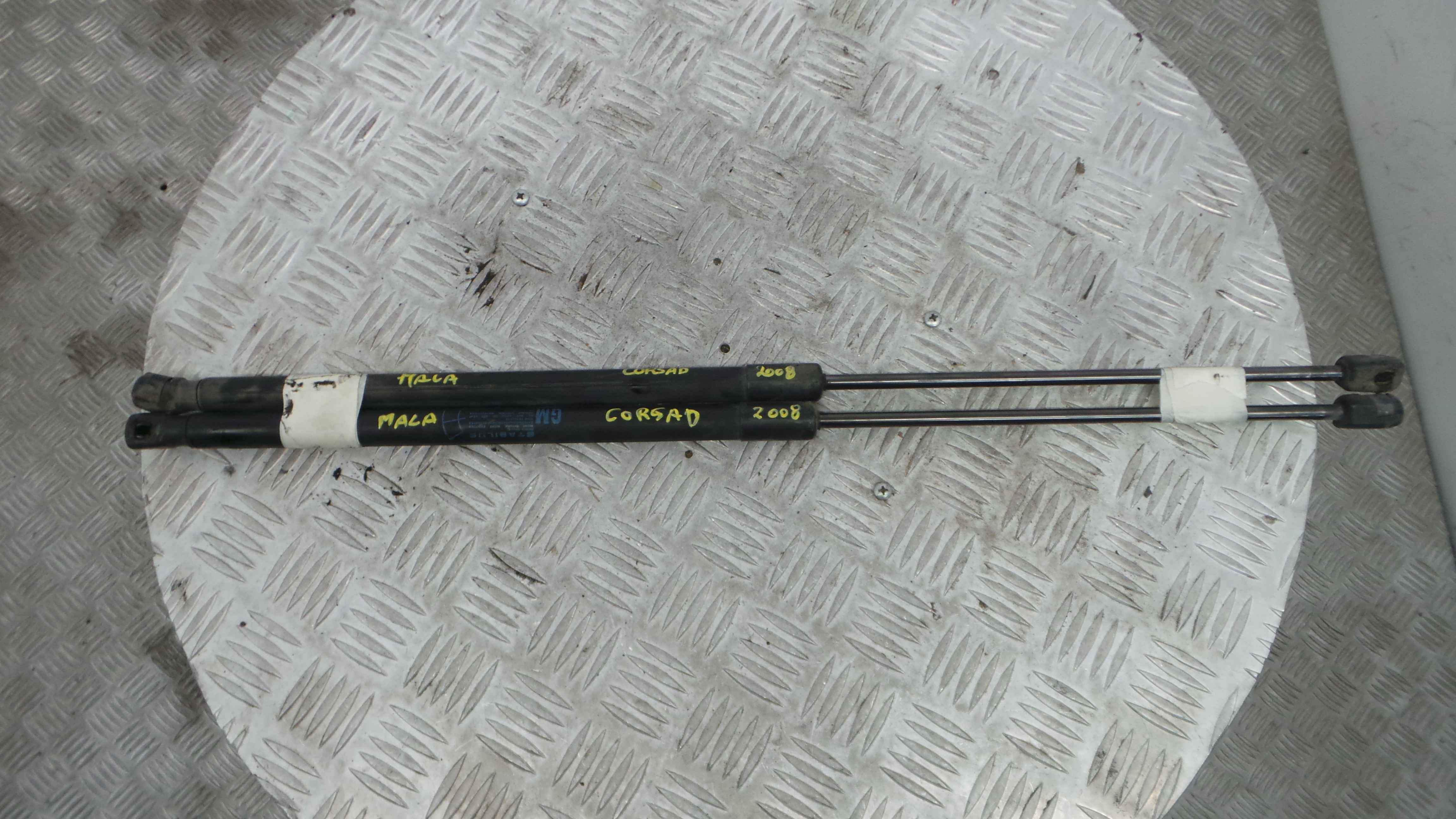 Amortecedor da Mala 13182309 - OPEL CORSA D (S07)-36619505