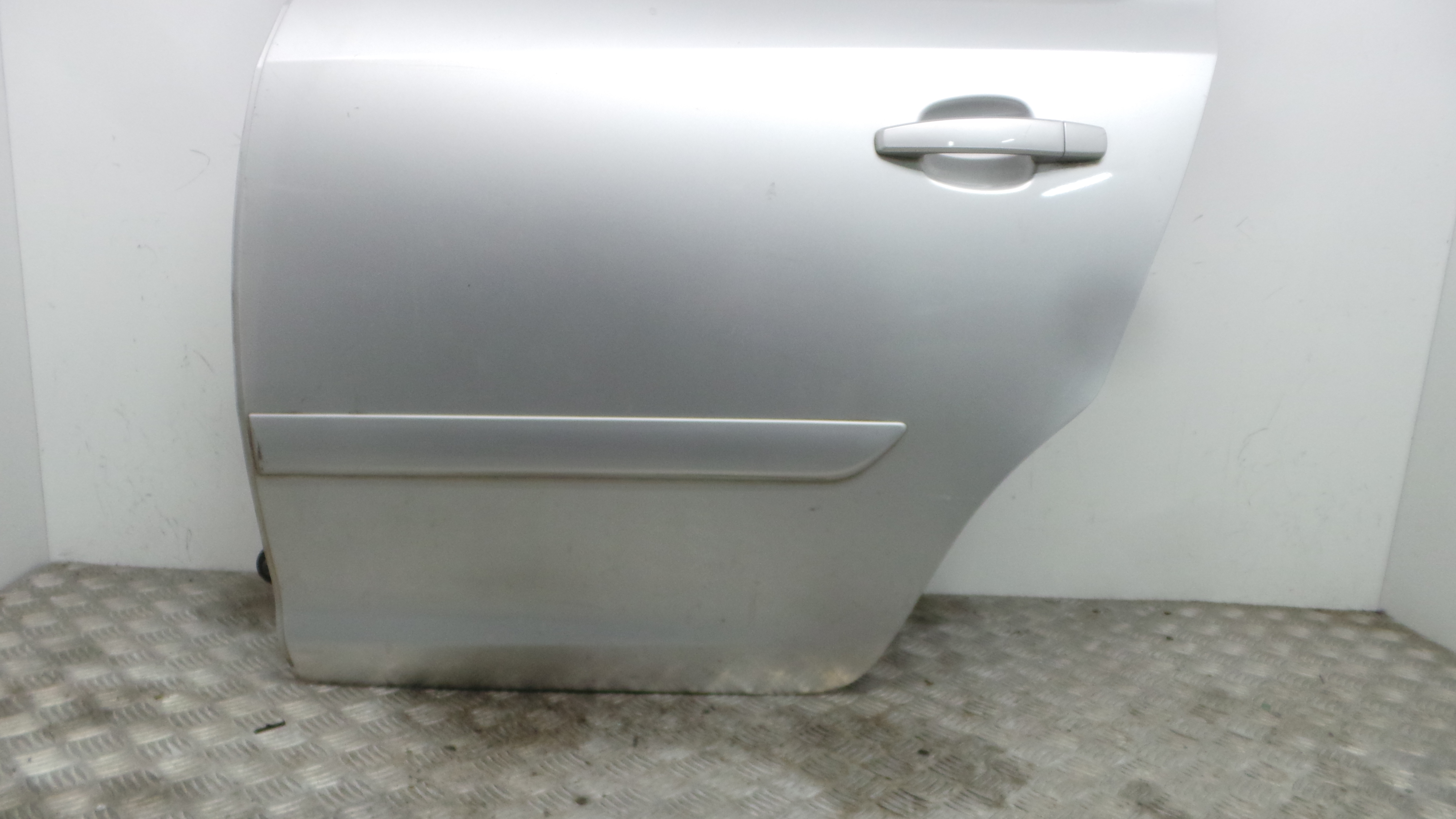 Porta Trás Esq 93189342 - OPEL CORSA D (S07)-36621521