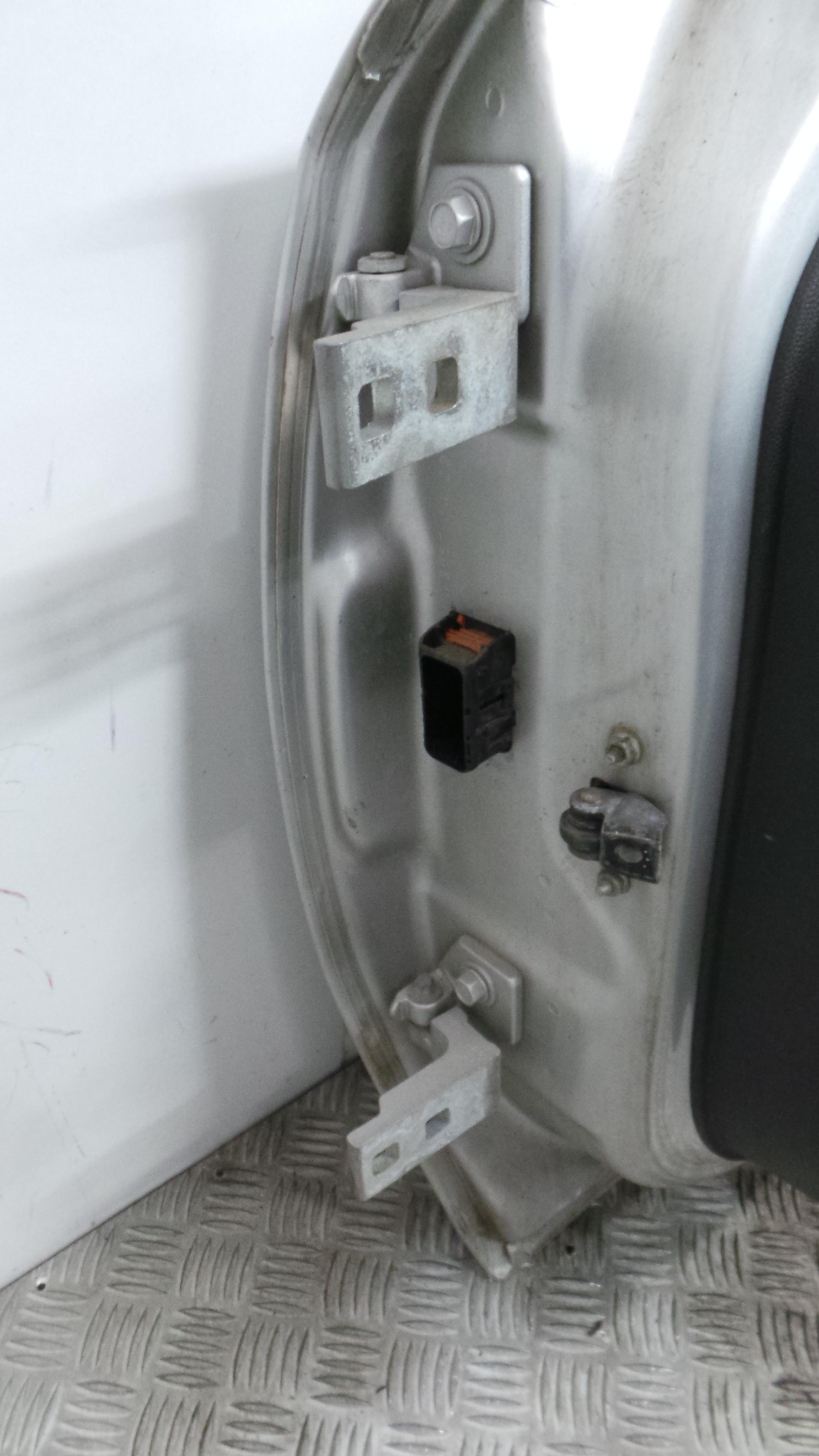 Porta Frente Dto 93189329 - OPEL CORSA D (S07)-36621531