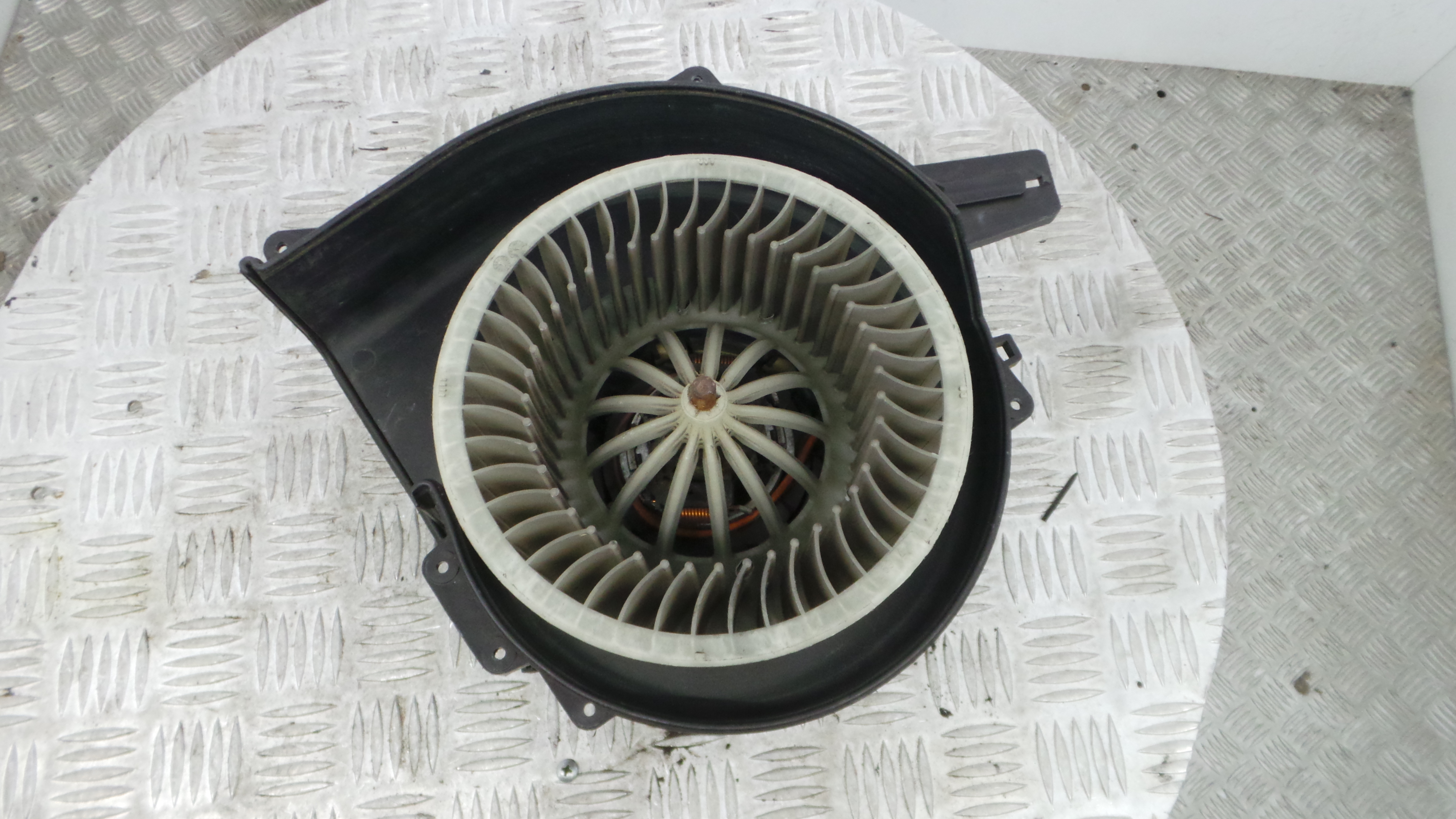 Motor da Chauffage / Motor de Sofagem 6Q1819015G - VW POLO (9N_, 9A_)-36622596 Motor da Chauffage / Motor de Sofagem 6Q1819015G - VW POLO (9N_, 9A_)-36622596
