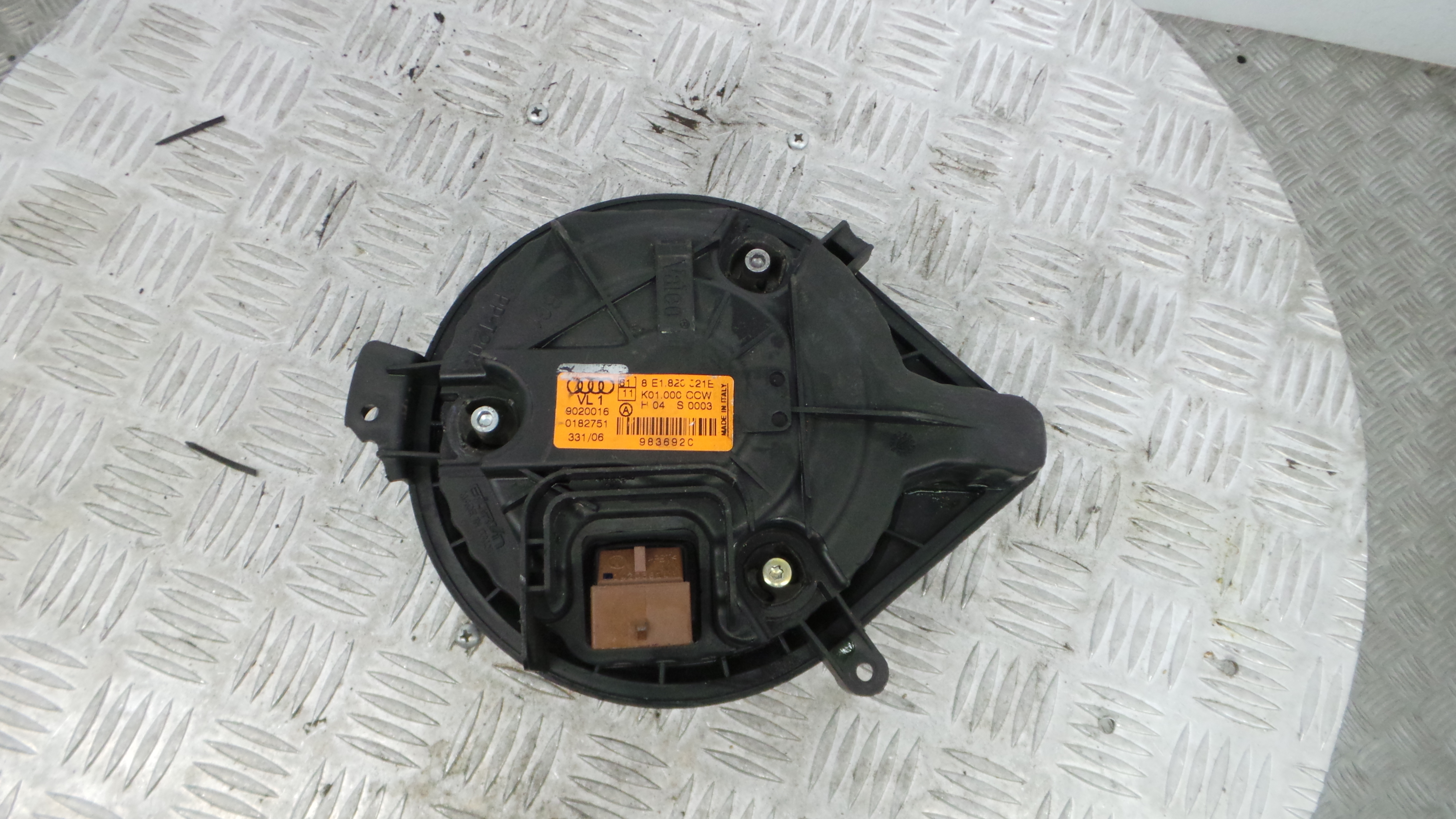 Motor da Chauffage / Motor de Sofagem 8E1820021E - AUDI A4 B7 (8EC)-36622611