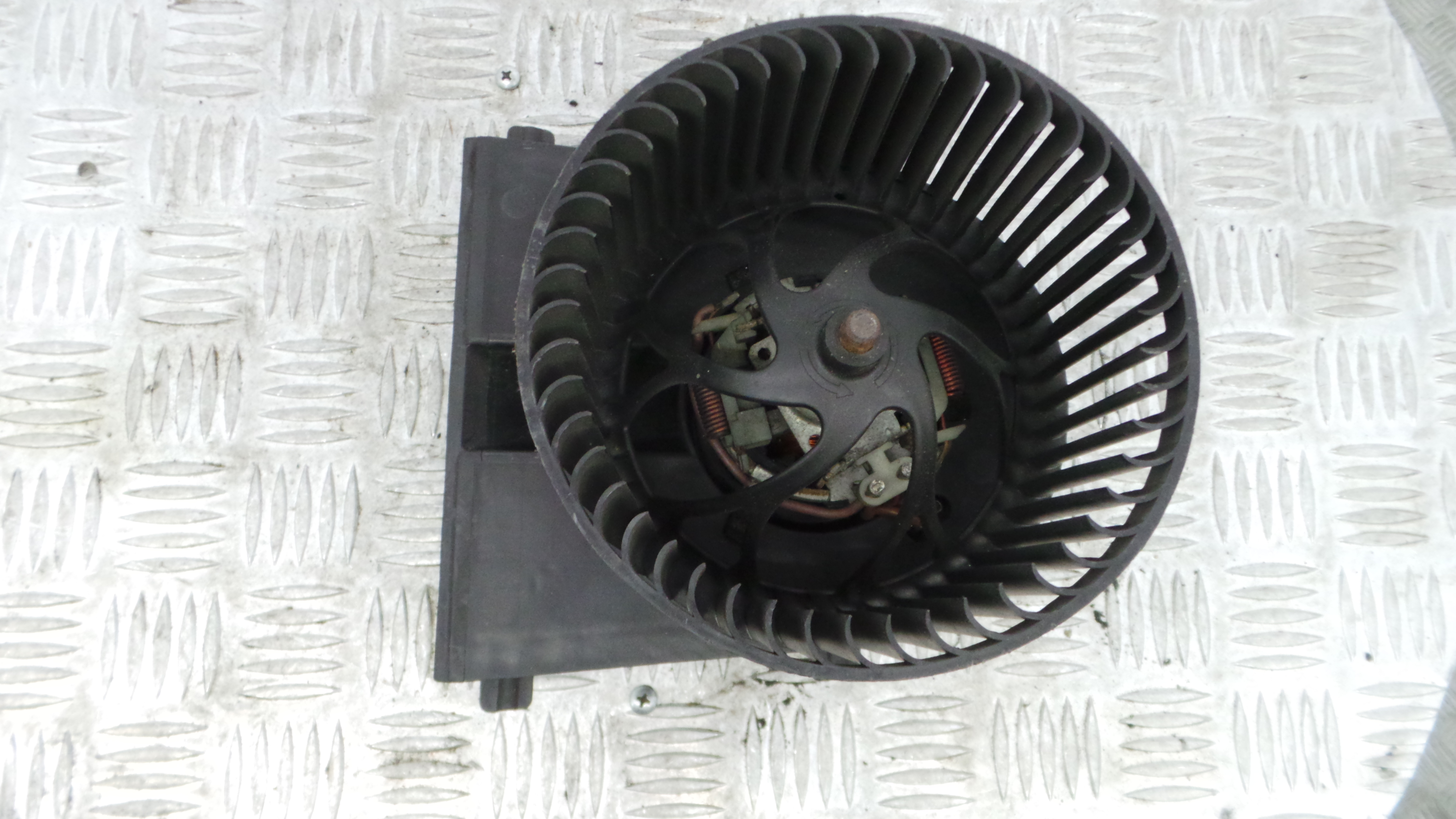 Motor da Chauffage / Motor de Sofagem 1J1819021A - SKODA OCTAVIA I (1U2)-36622715 Motor da Chauffage / Motor de Sofagem 1J1819021A - SKODA OCTAVIA I (1U2)-36622715