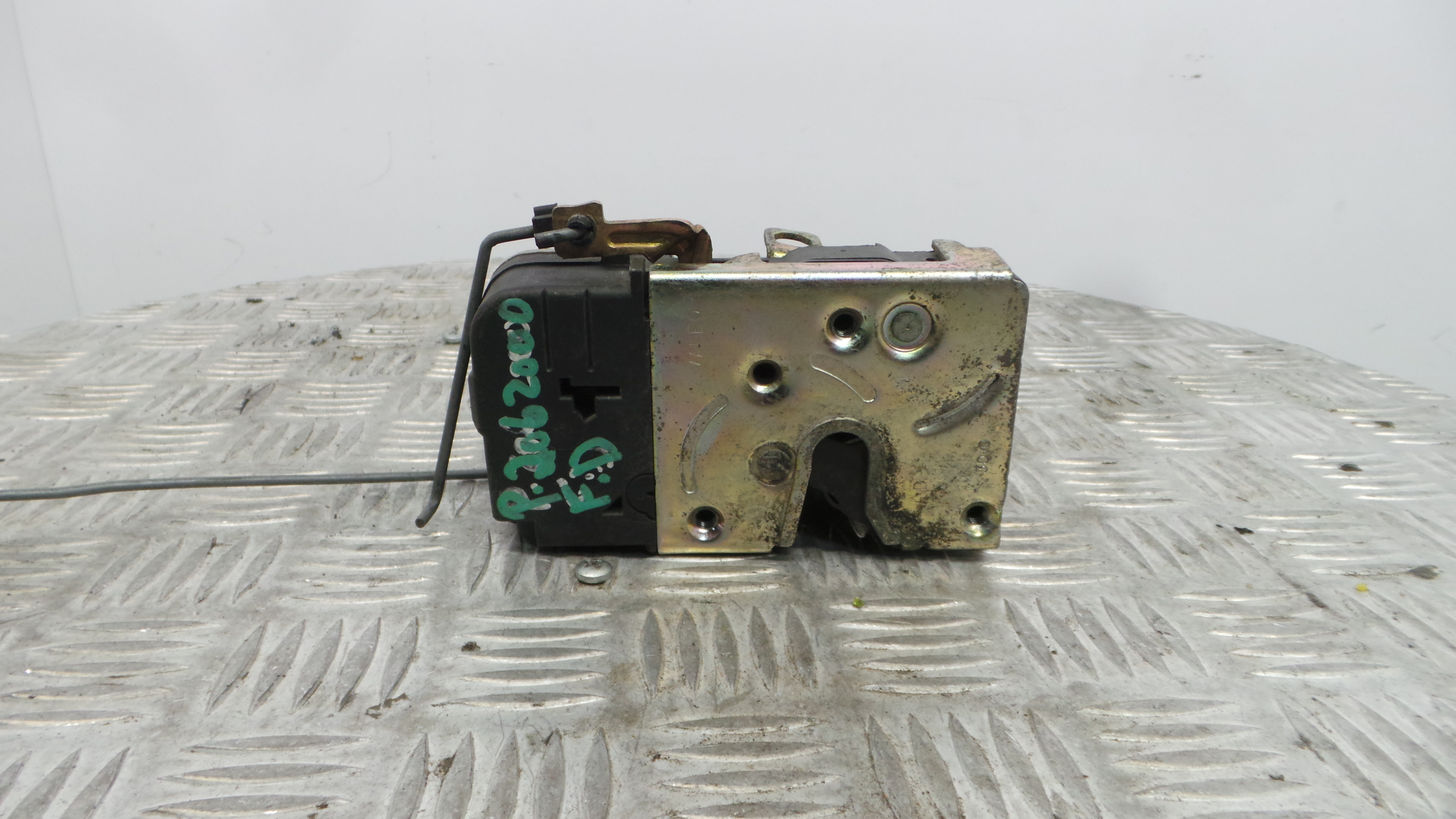 Fecho da Porta Frente Dto 9136S7 - PEUGEOT 206 Hatchback (2A/C)-36628742