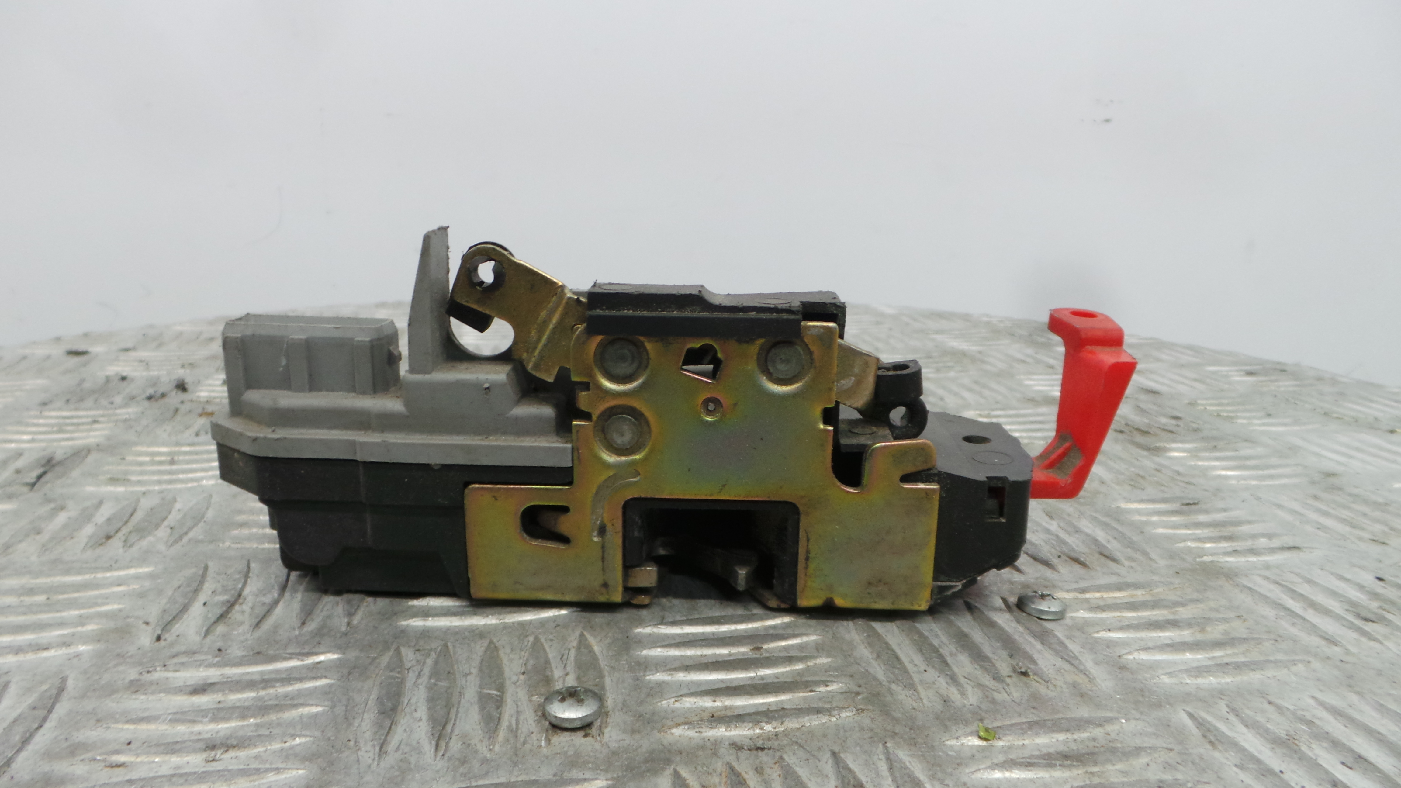 Fecho da Porta Trás Esq 913769 - CITROËN XSARA Break (N2), XSARA Estate (N2)-36628745 Fecho da Porta Trás Esq 913769 - CITROËN XSARA Break (N2), XSARA Estate (N2)-36628745