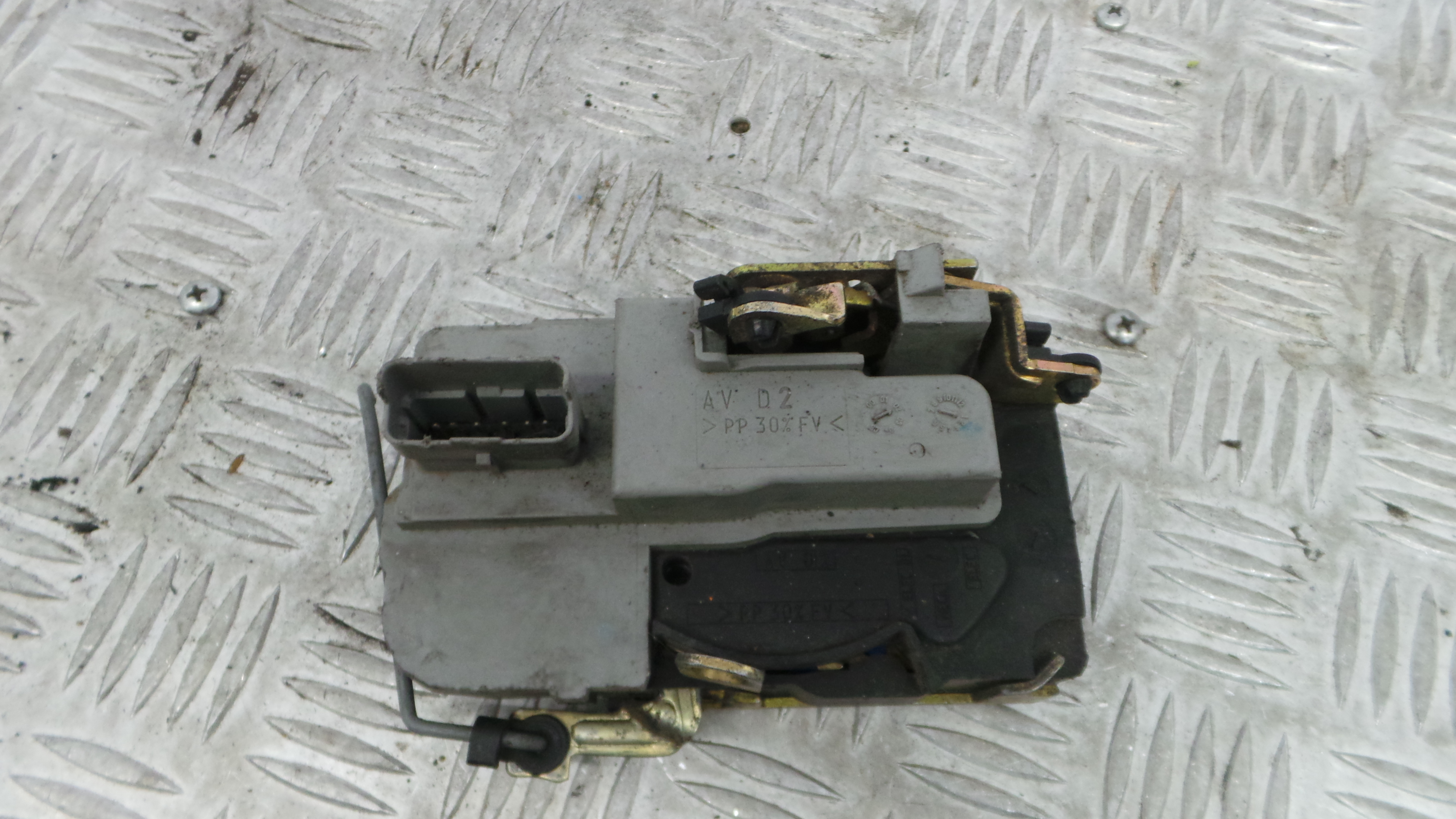 Fecho da Porta Dto 9136S7 - PEUGEOT 206 Hatchback (2A/C)-36629302