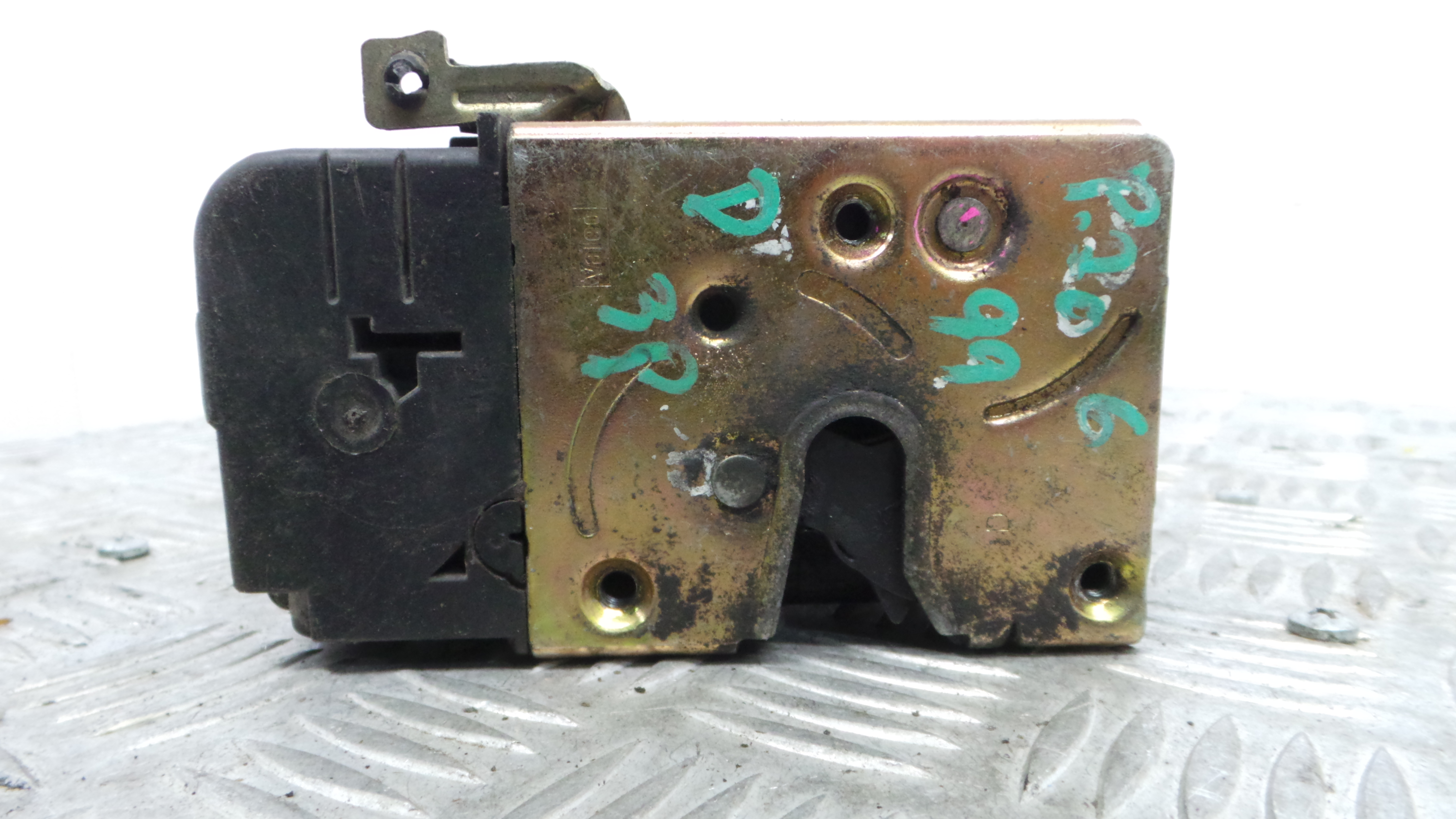 Fecho da Porta Dto 9136L6 - PEUGEOT 206 Hatchback (2A/C)-36629549