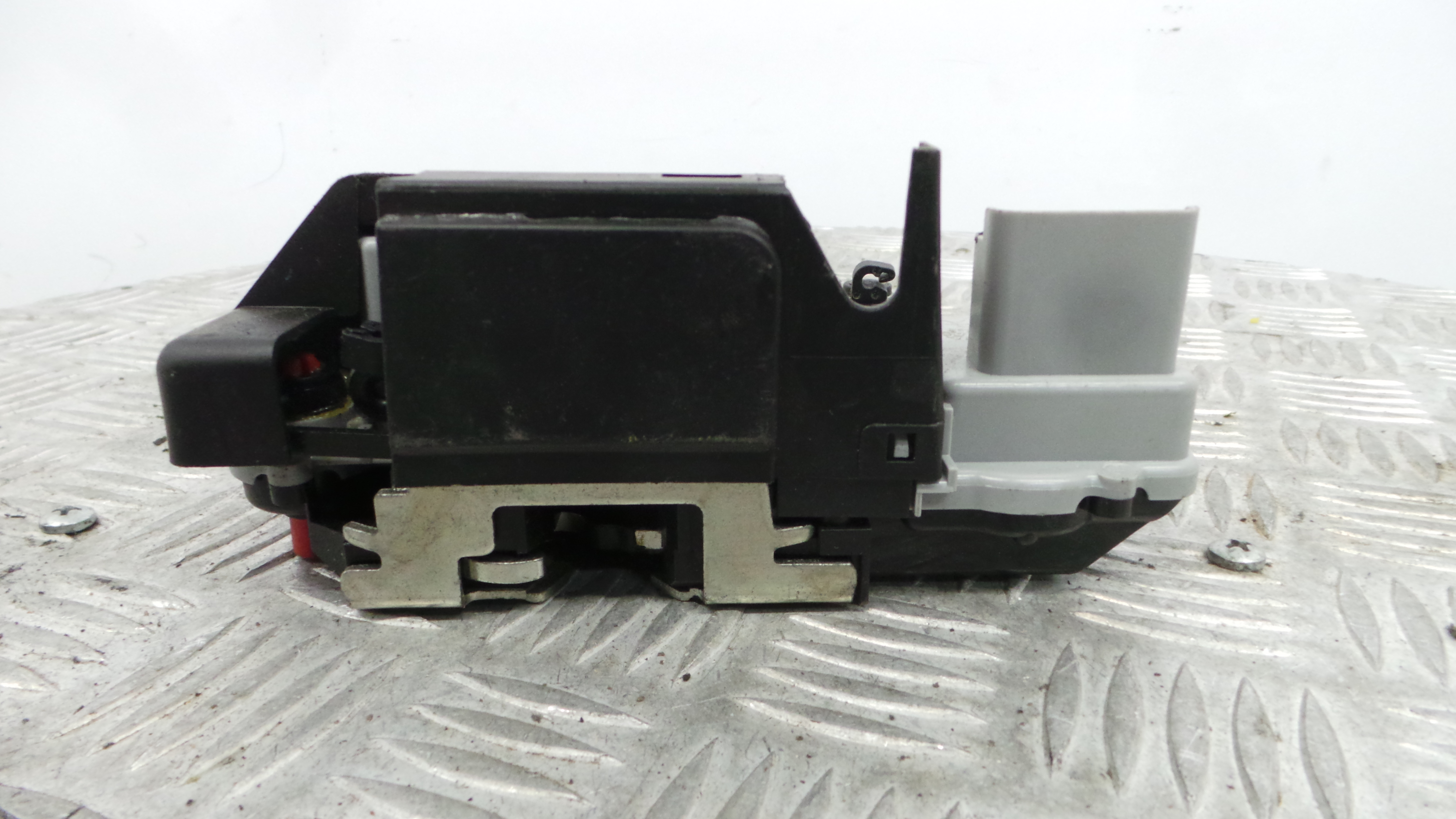 Fecho da Porta Trás Dto 913894 - CITROËN XSARA PICASSO (N68)-36629646 Fecho da Porta Trás Dto 913894 - CITROËN XSARA PICASSO (N68)-36629646