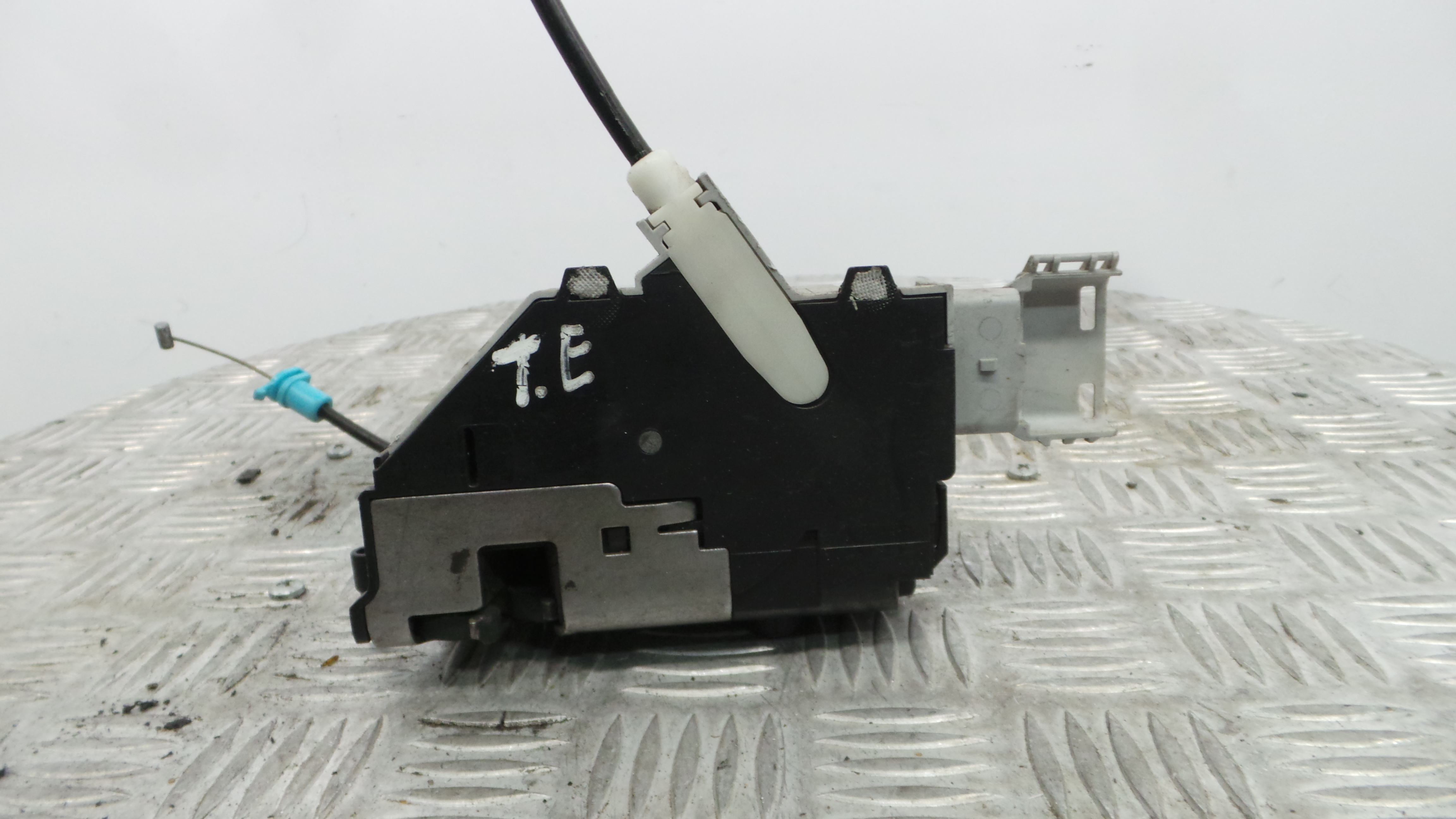 Fecho da Porta Trás Esq 9681337180 - CITROËN C4 I (LC_)-36629664 Fecho da Porta Trás Esq 9681337180 - CITROËN C4 I (LC_)-36629664