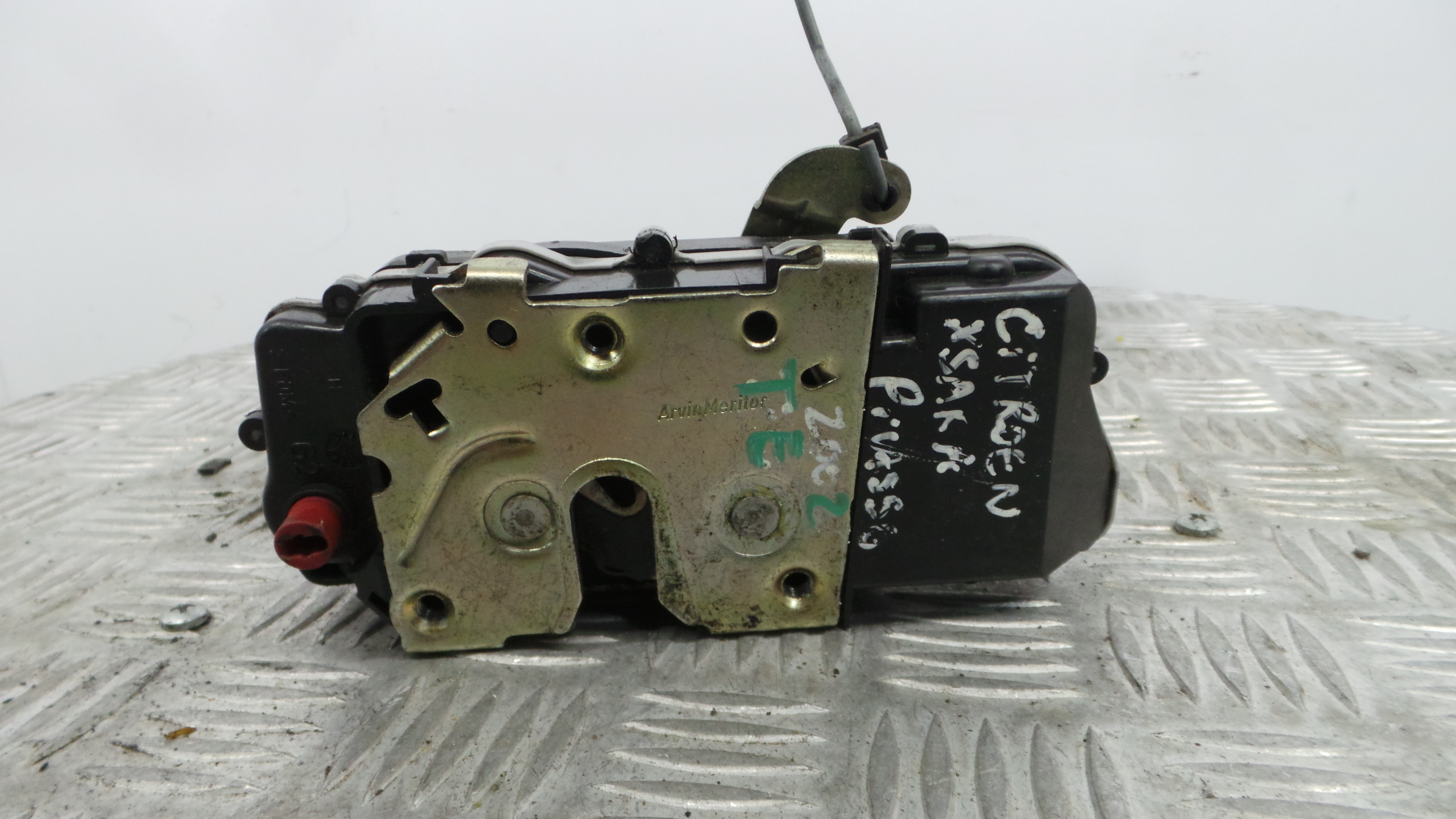 Fecho da Porta Trás Esq 913778 - CITROËN XSARA PICASSO (N68)-36629668