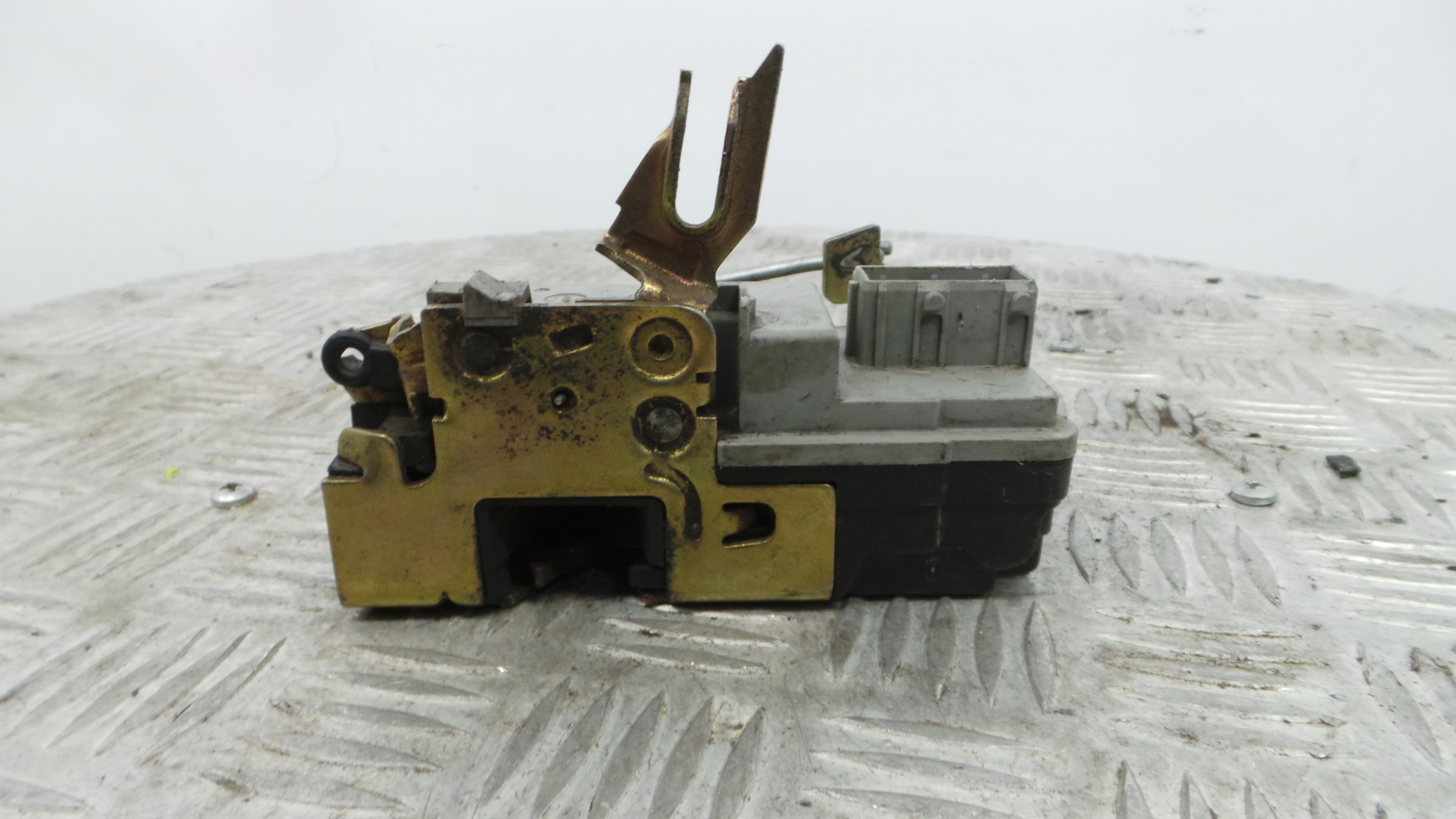 Fecho da Porta Frente Dto 9136G1 - CITROËN XSARA (N1)-36629676