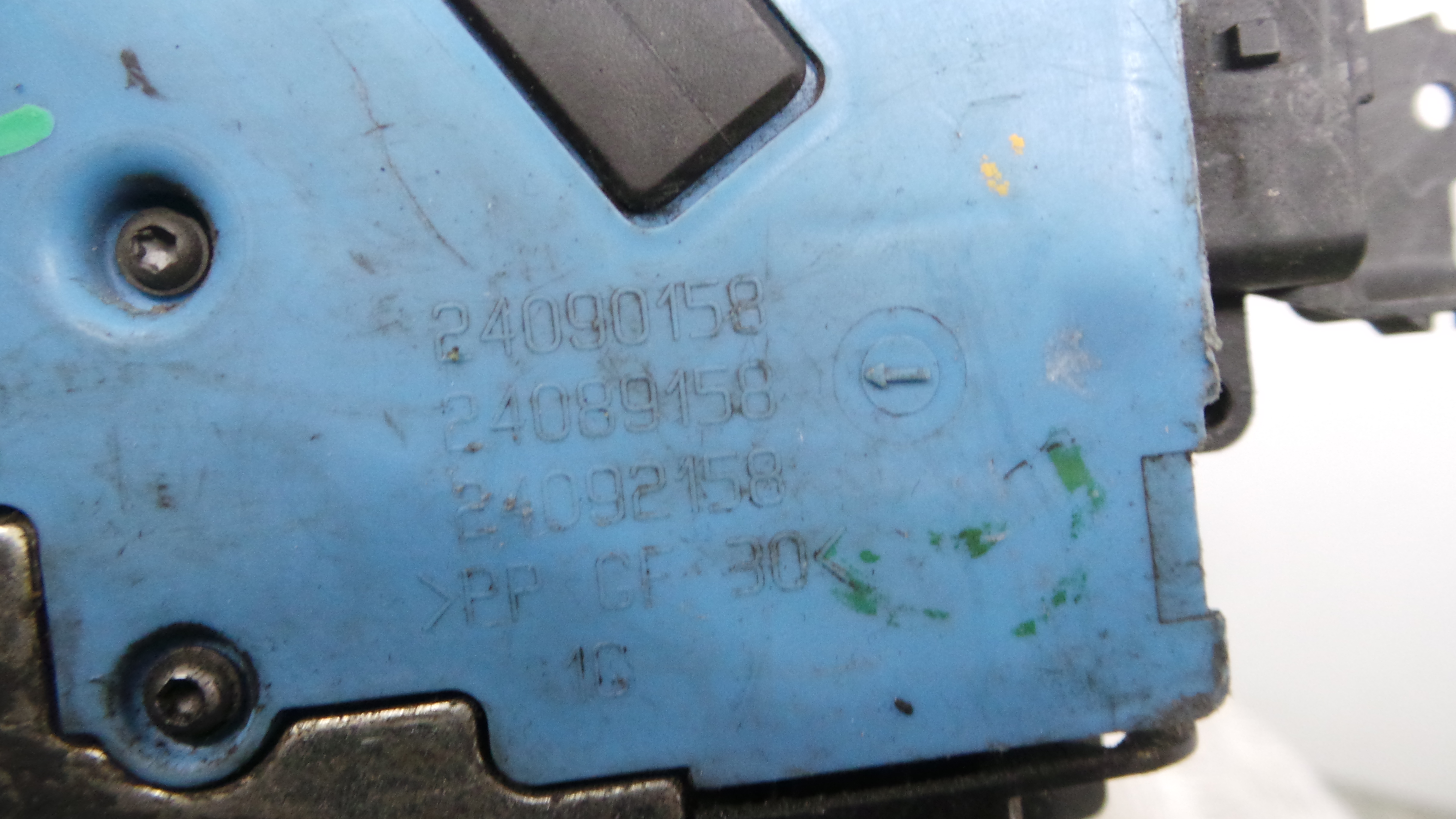 Fecho da Porta Trás Esq 24089158 - PEUGEOT 207 (WA_, WC_), 207/207+ (WA_, WC_)-36630215