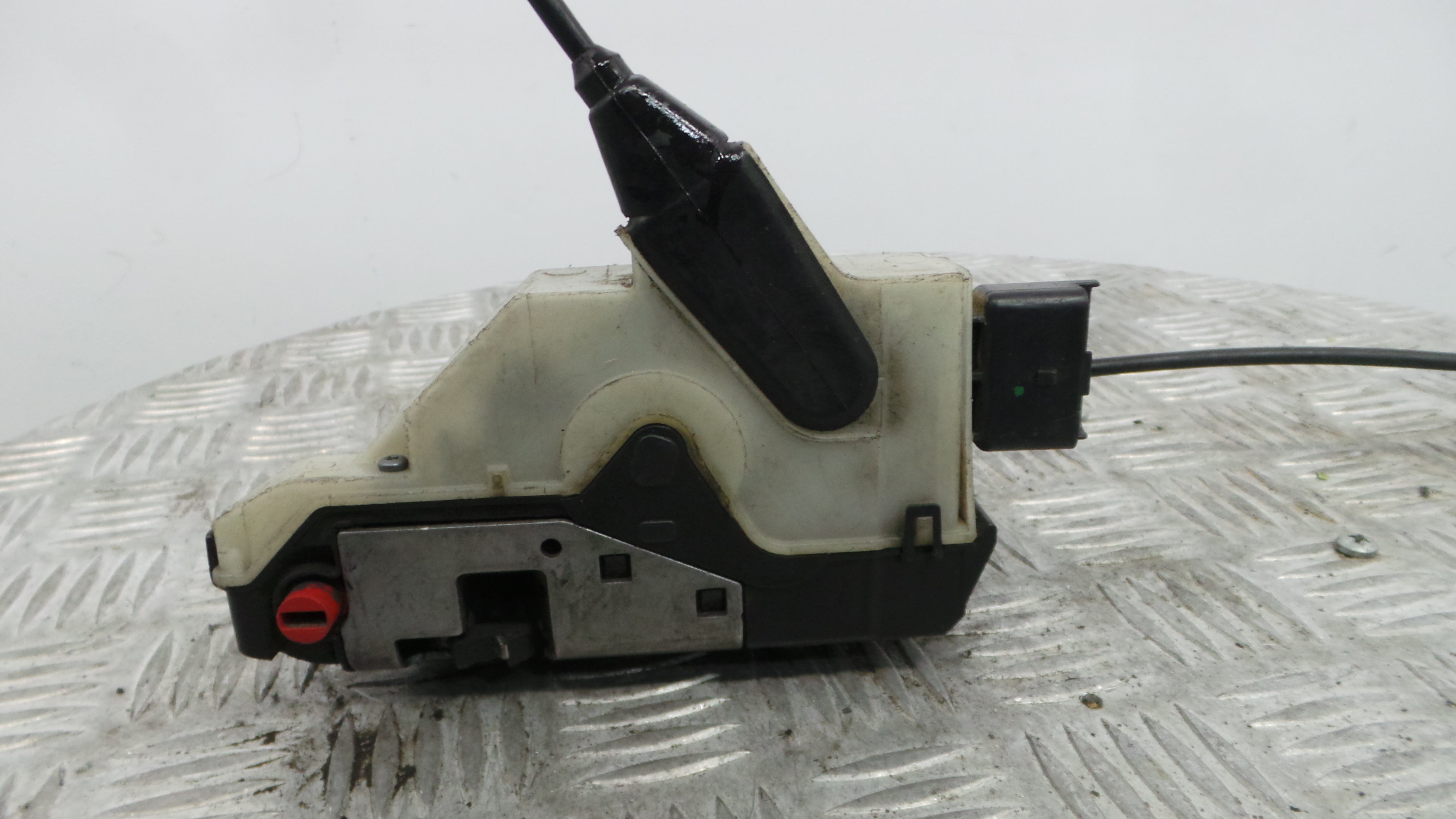 Fecho da Porta Trás Esq 9812501480 - PEUGEOT 208 I (CA_, CC_)-36630221 Fecho da Porta Trás Esq 9812501480 - PEUGEOT 208 I (CA_, CC_)-36630221