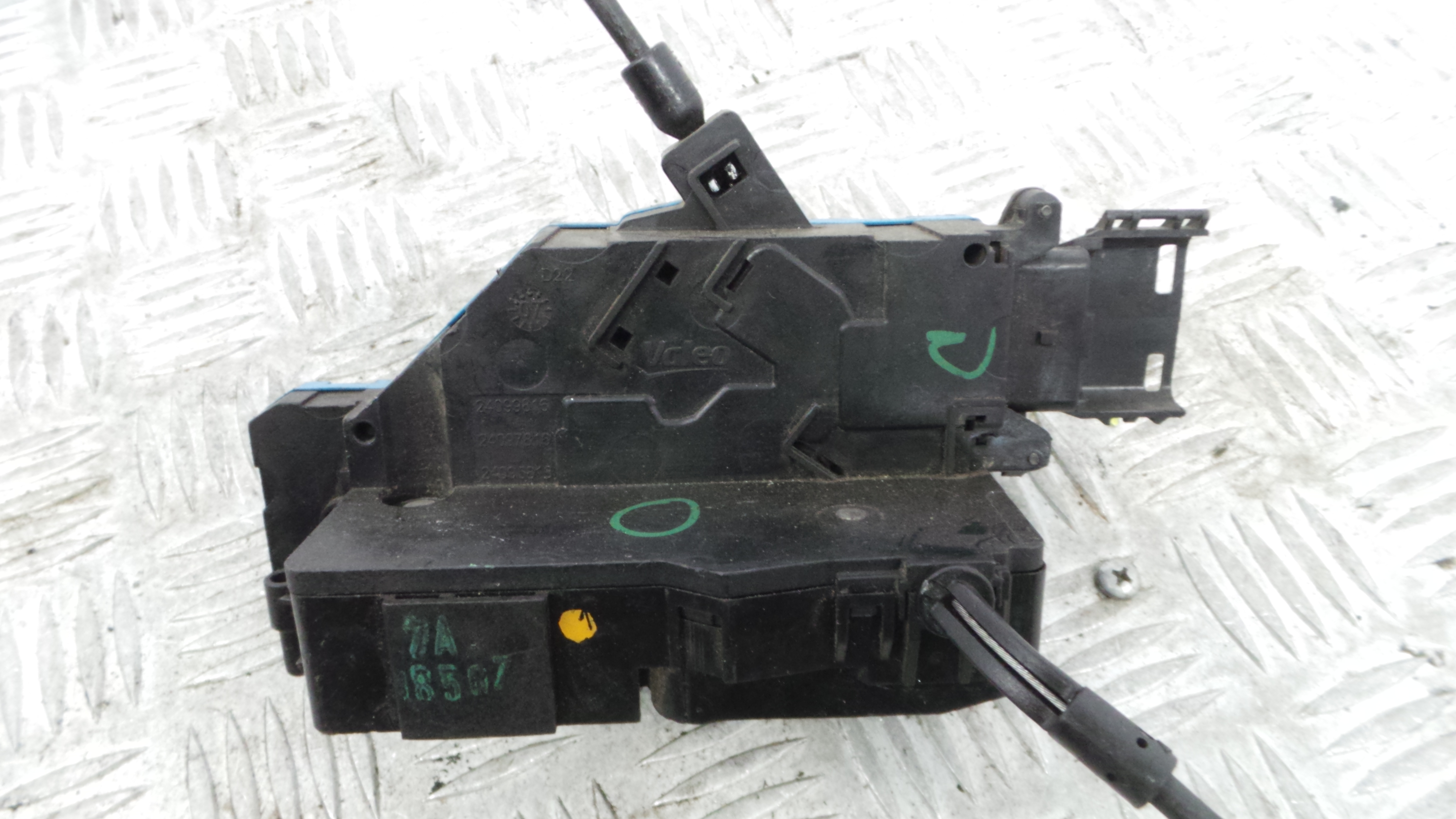 Fecho da Porta Trás Dto 24098158 - PEUGEOT 207 (WA_, WC_), 207/207+ (WA_, WC_)-36630232