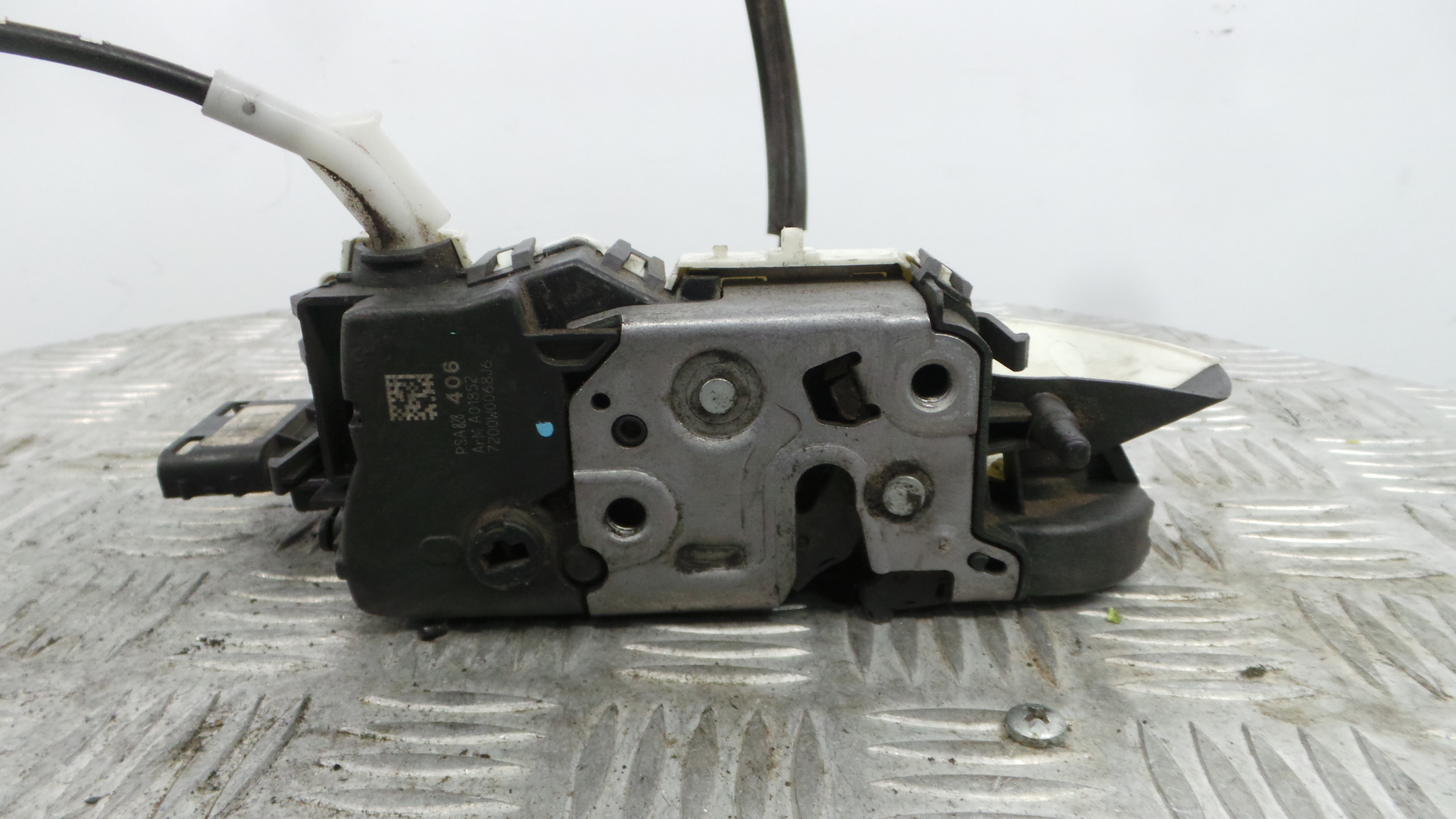 Fecho da Porta Frente Esq PSA828406 - PEUGEOT PARTNER Caixa/monovolume-36630236