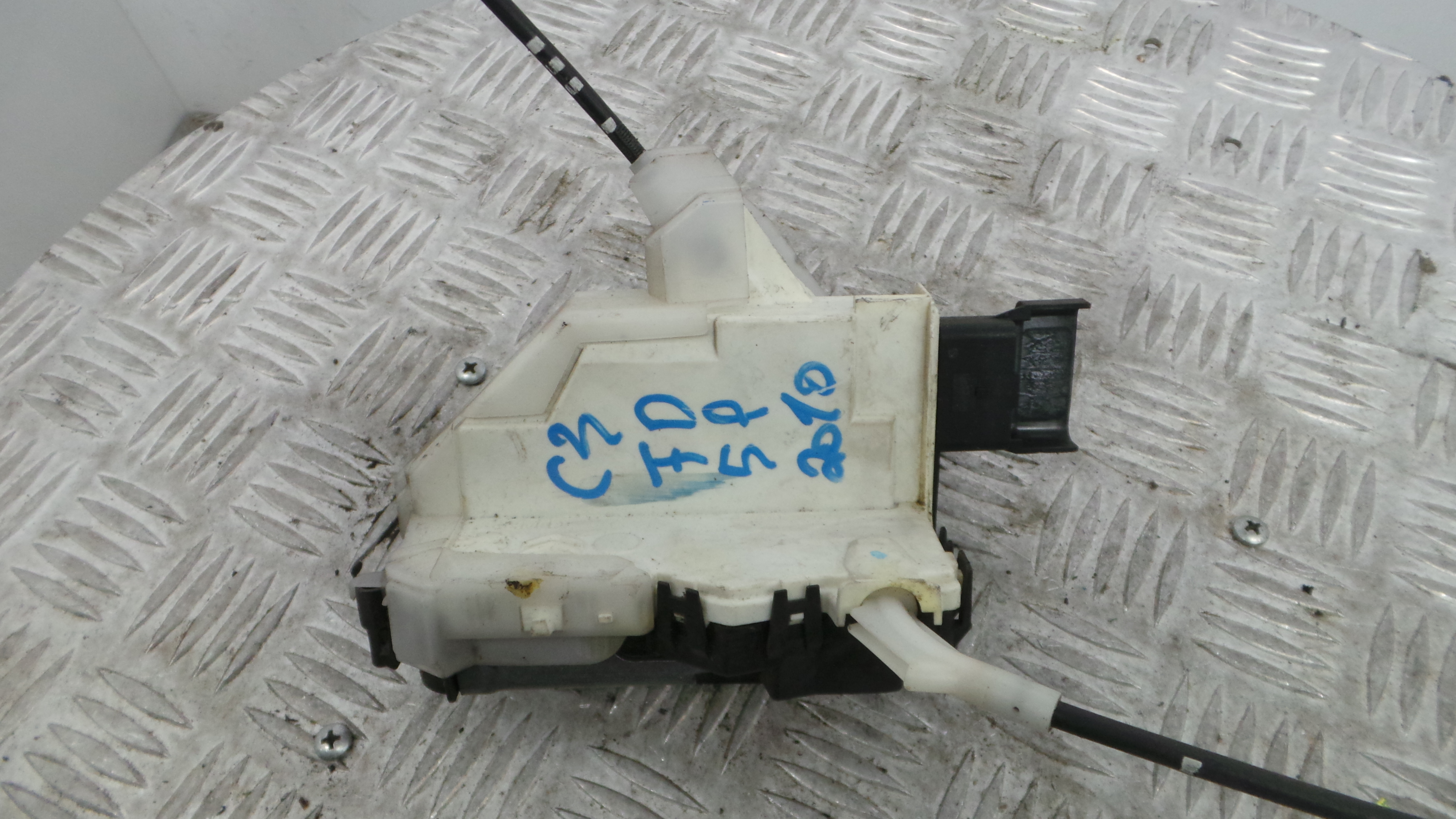 Fecho da Porta Frente Dto PSA732308 - CITROËN C3 II (SC_)-36630243