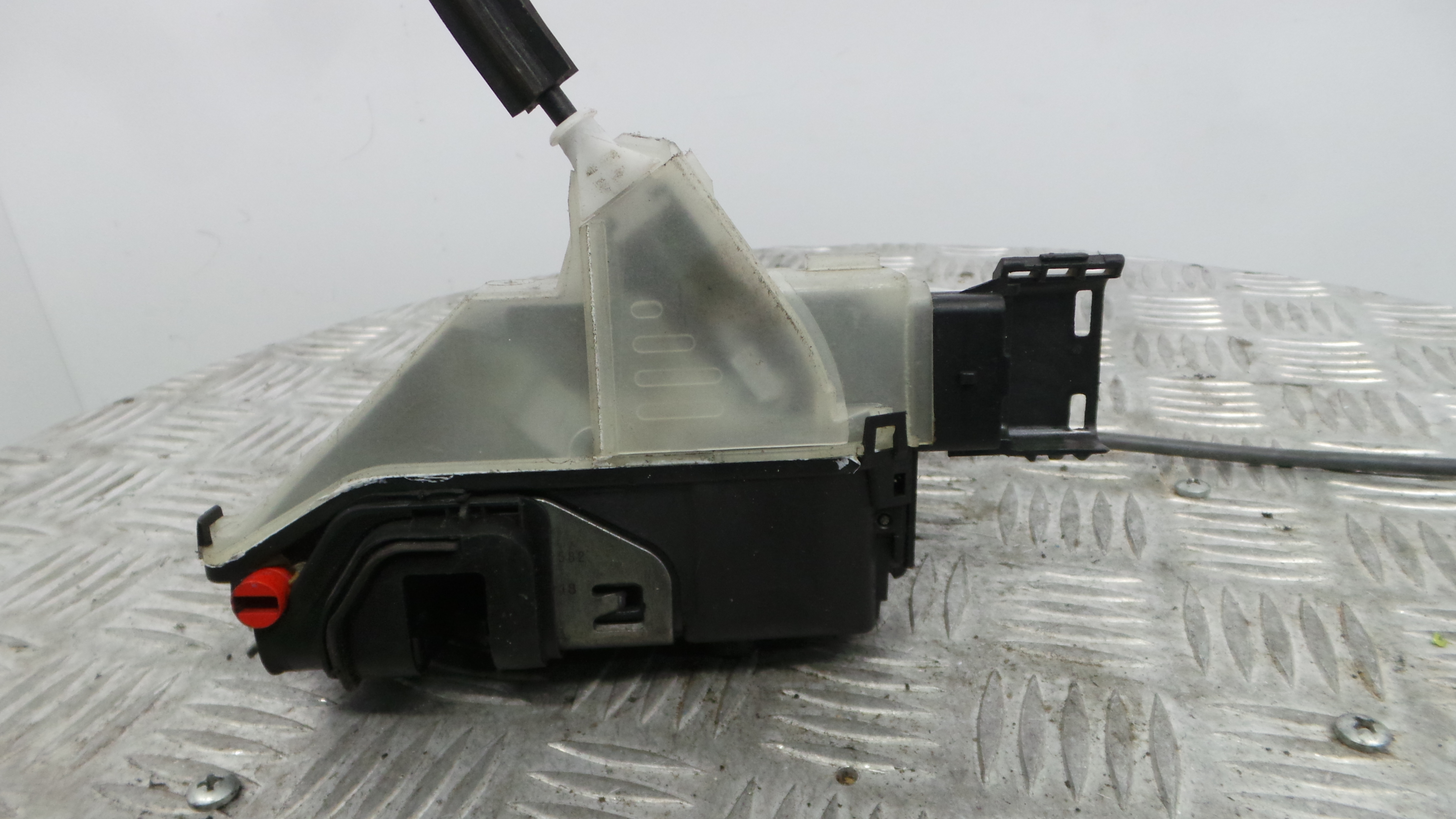 Fecho da Porta Trás Esq PSA123985 - CITROËN C3 III Van (SX_, SY_)-36630258 Fecho da Porta Trás Esq PSA123985 - CITROËN C3 III Van (SX_, SY_)-36630258