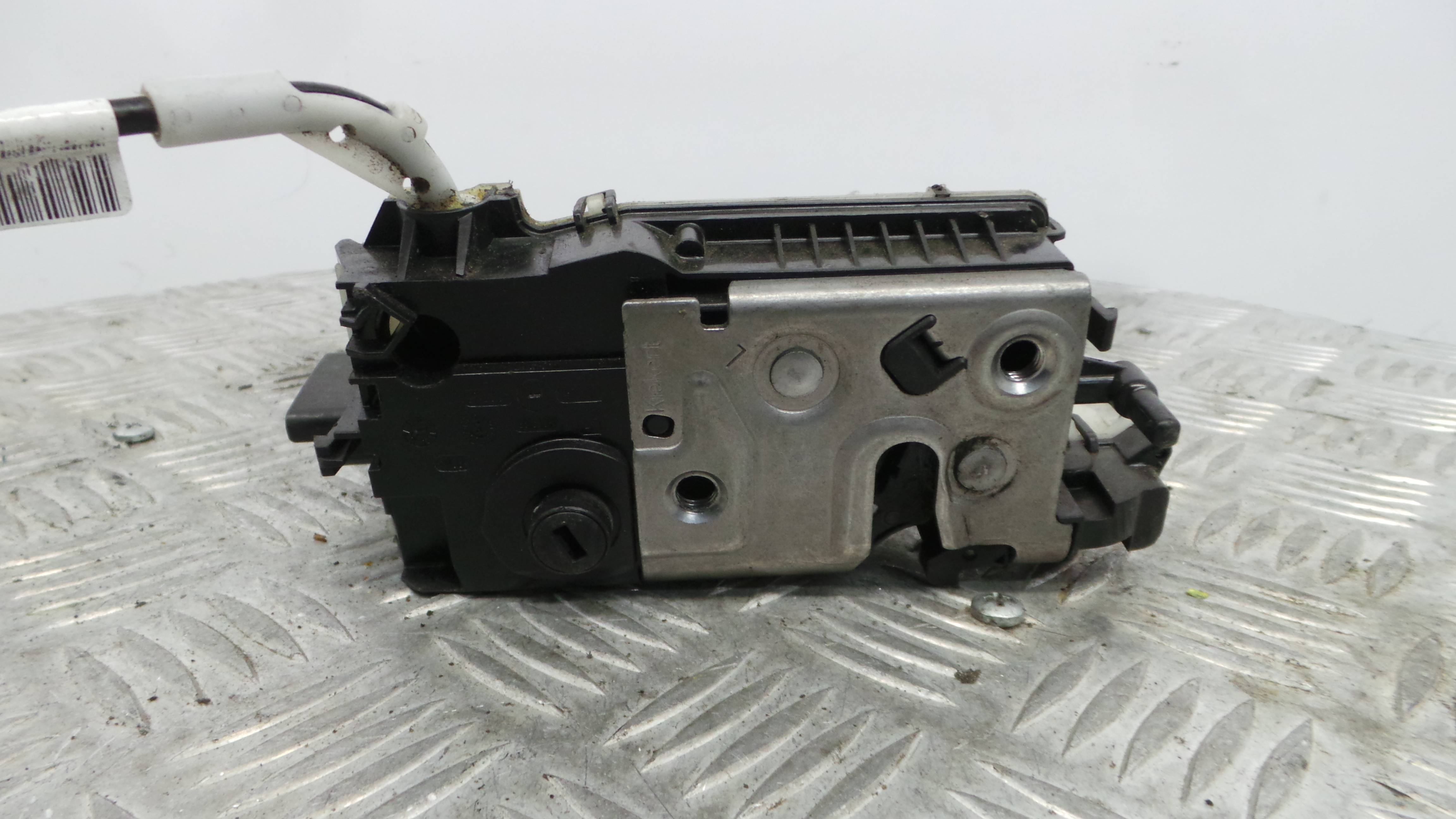 Fecho da Porta Frente Esq 9812501280 - PEUGEOT 208 I (CA_, CC_)-36630346