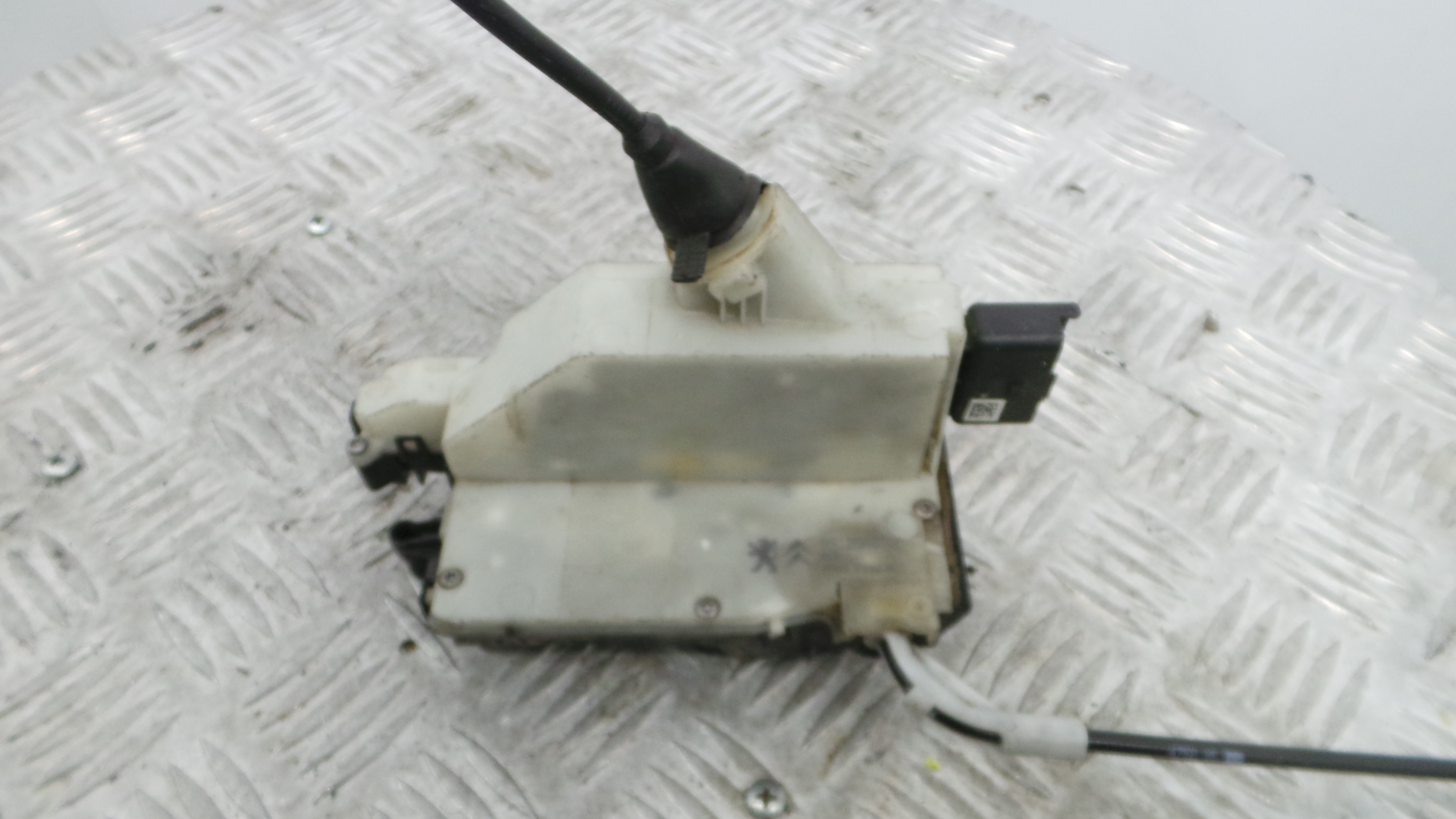 Fecho da Porta Frente Dto 9812500780 - PEUGEOT 2008 I (CU_)-36630350