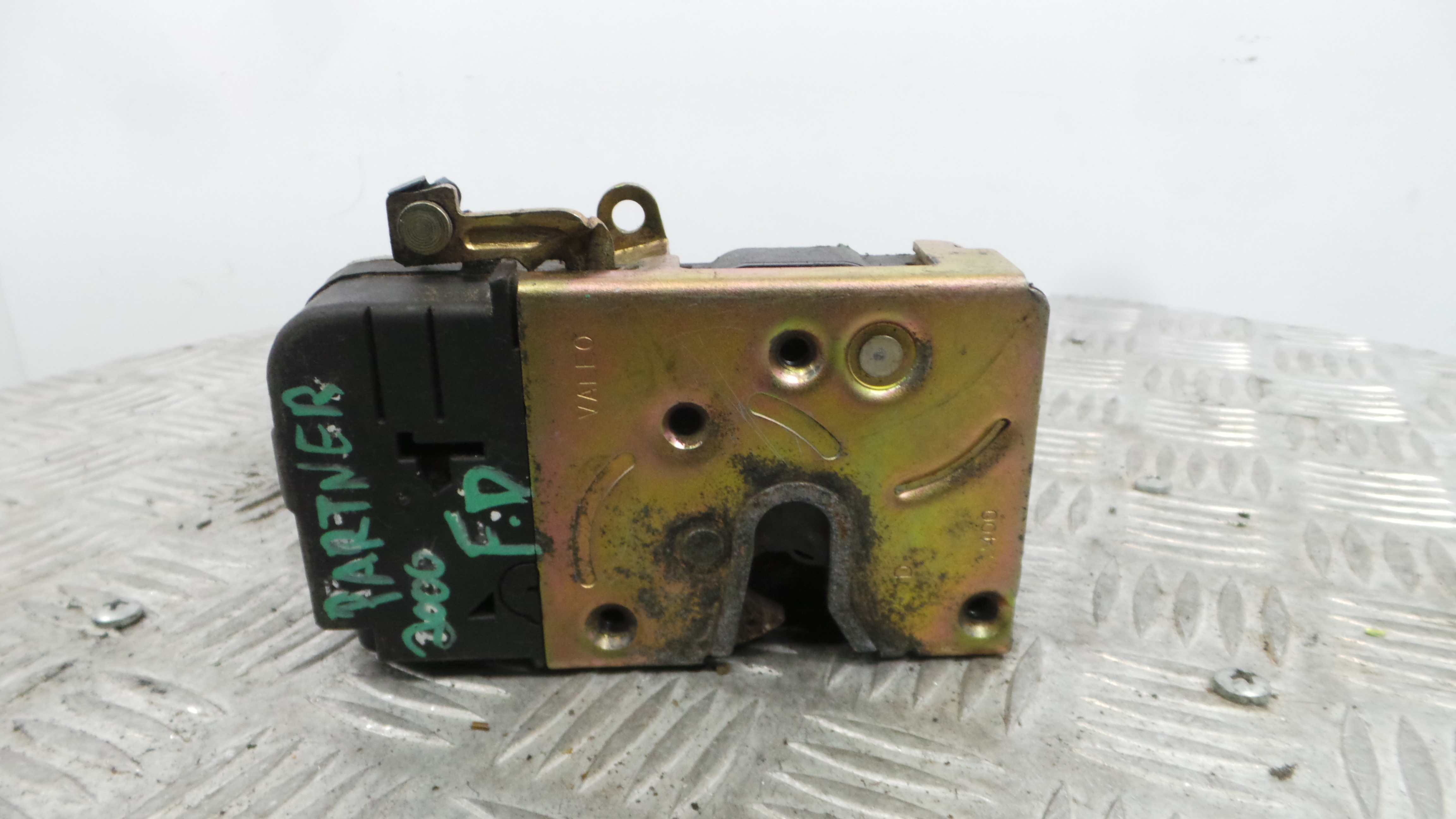 Fecho da Porta Frente Dto 9136J4 - PEUGEOT PARTNER Caixa/monovolume (5_, G_), PARTNER Van (5_, G_), -36630366