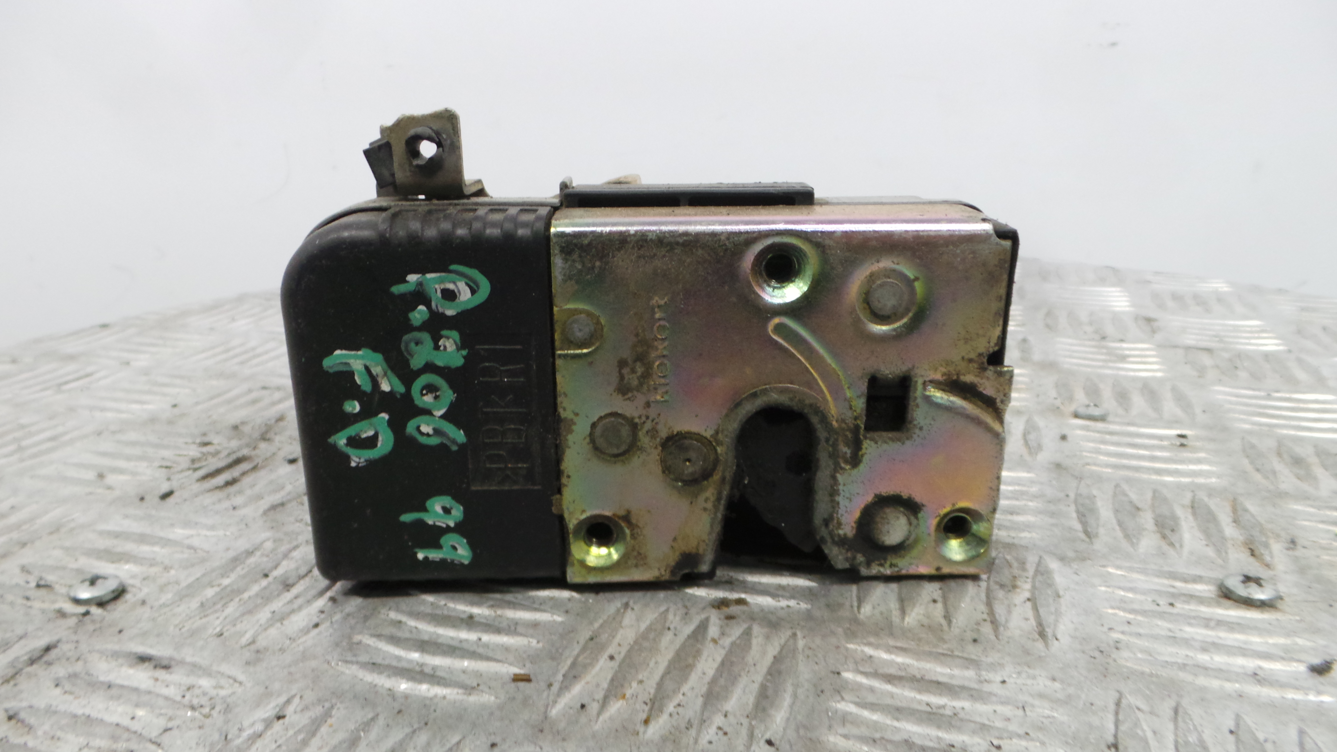 Fecho da Porta Frente Dto 9136J0 - PEUGEOT 206 Hatchback (2A/C)-36630369