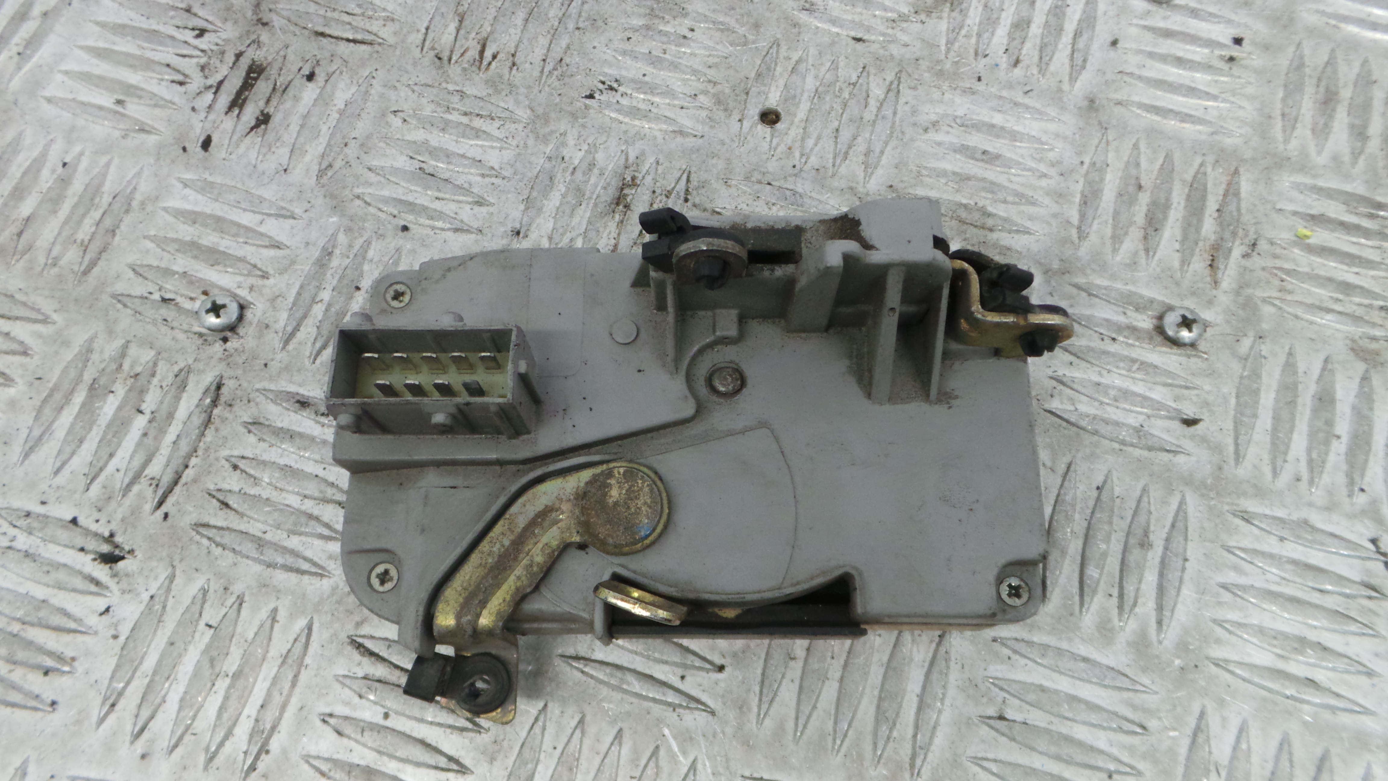 Fecho da Porta Frente Dto 9136J0 - PEUGEOT 206 Hatchback (2A/C)-36630369