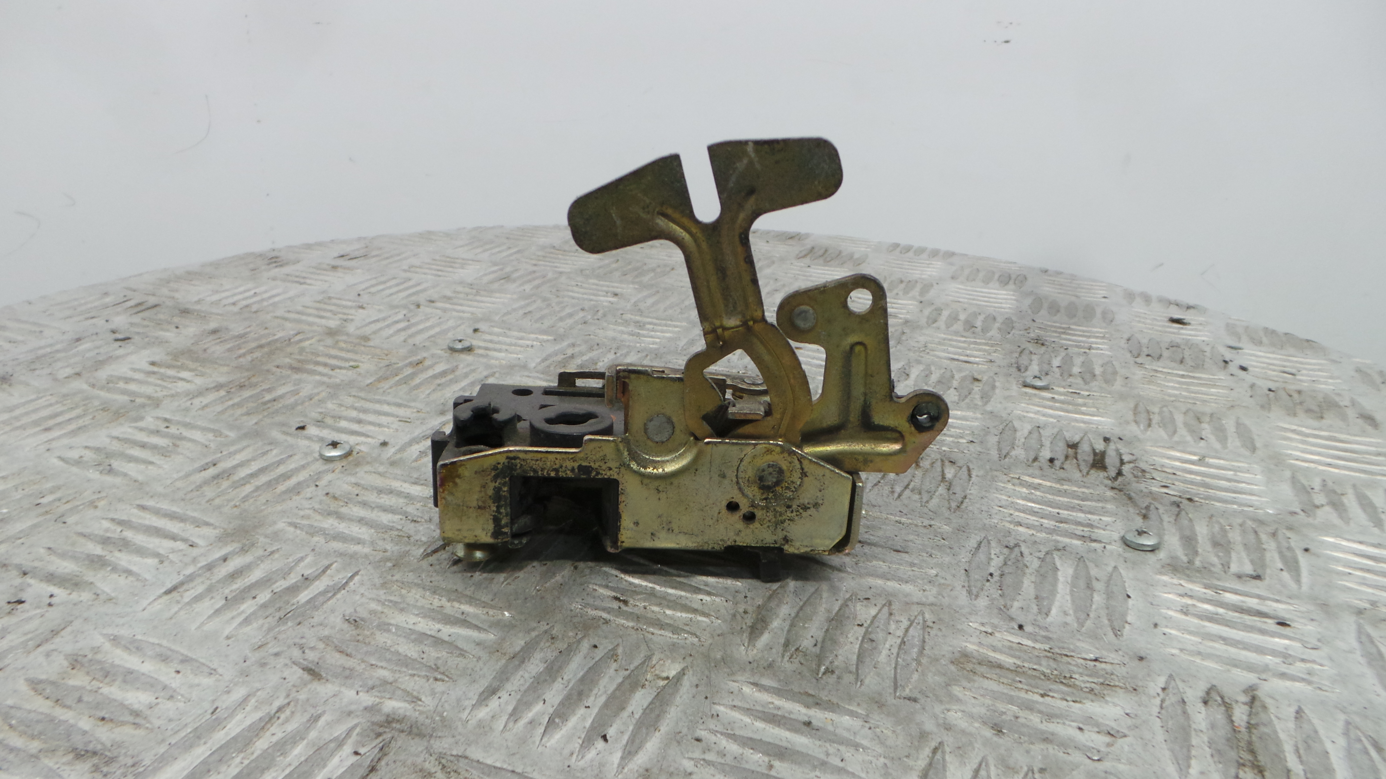 Fecho da Porta Trás Dto 913875 - CITROËN SAXO (S0, S1)-36636173