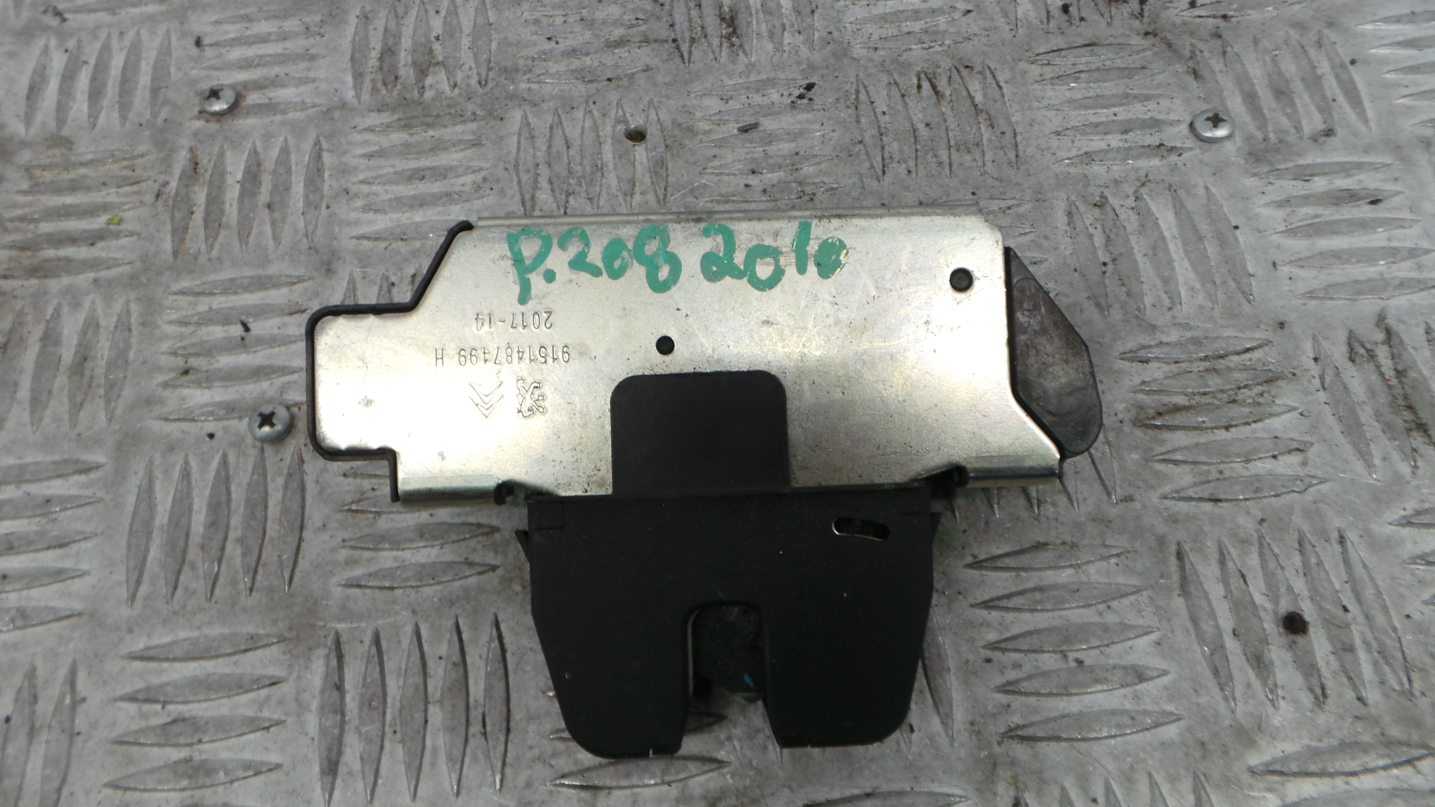 Fecho Mala 9151487499H - PEUGEOT 208 I (CA_, CC_)-36636216 Fecho Mala 9151487499H - PEUGEOT 208 I (CA_, CC_)-36636216