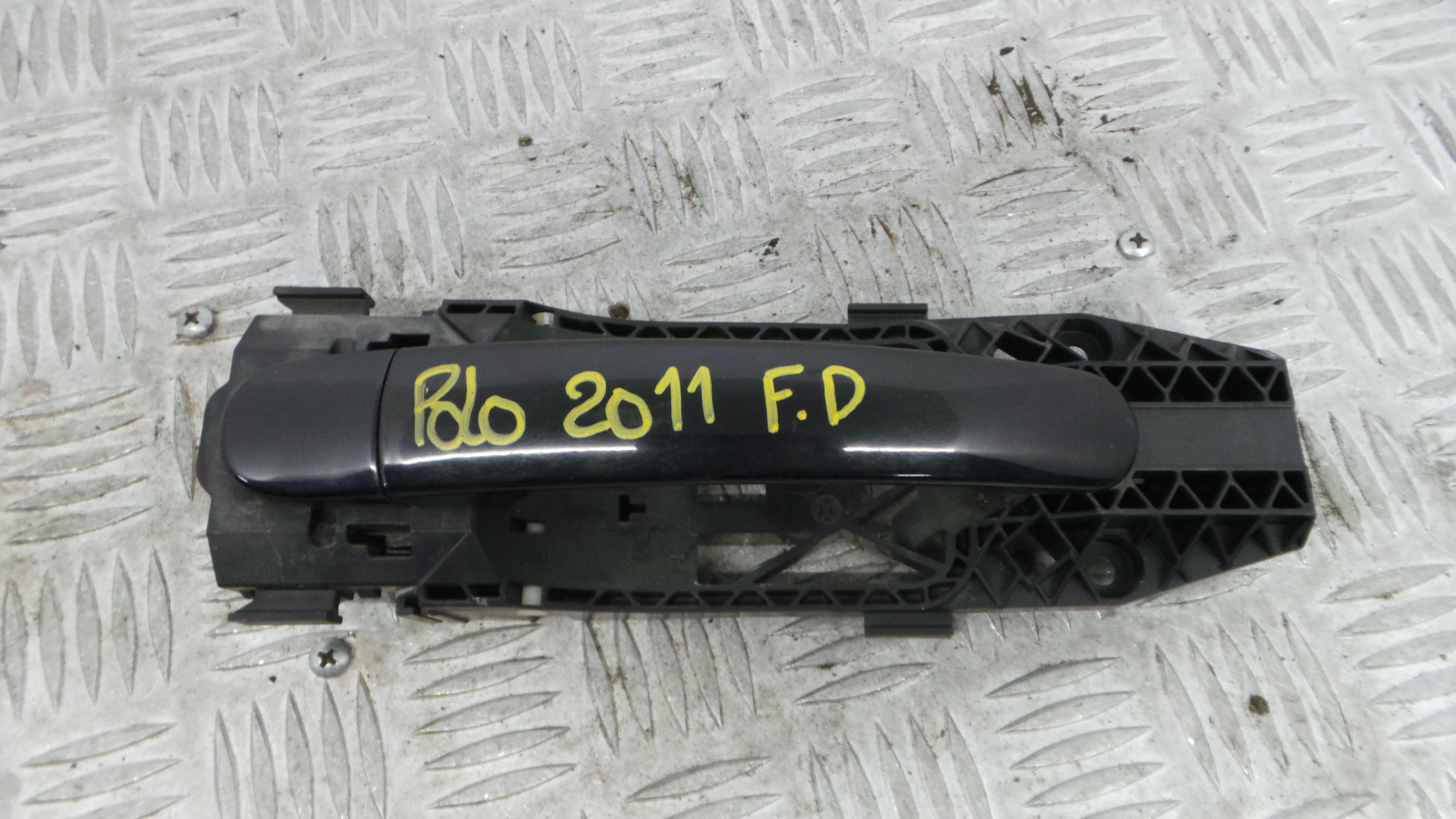 Puxador Exterior Frente Direita  5N0839885H - VW POLO V (6R1, 6C1)-36636404