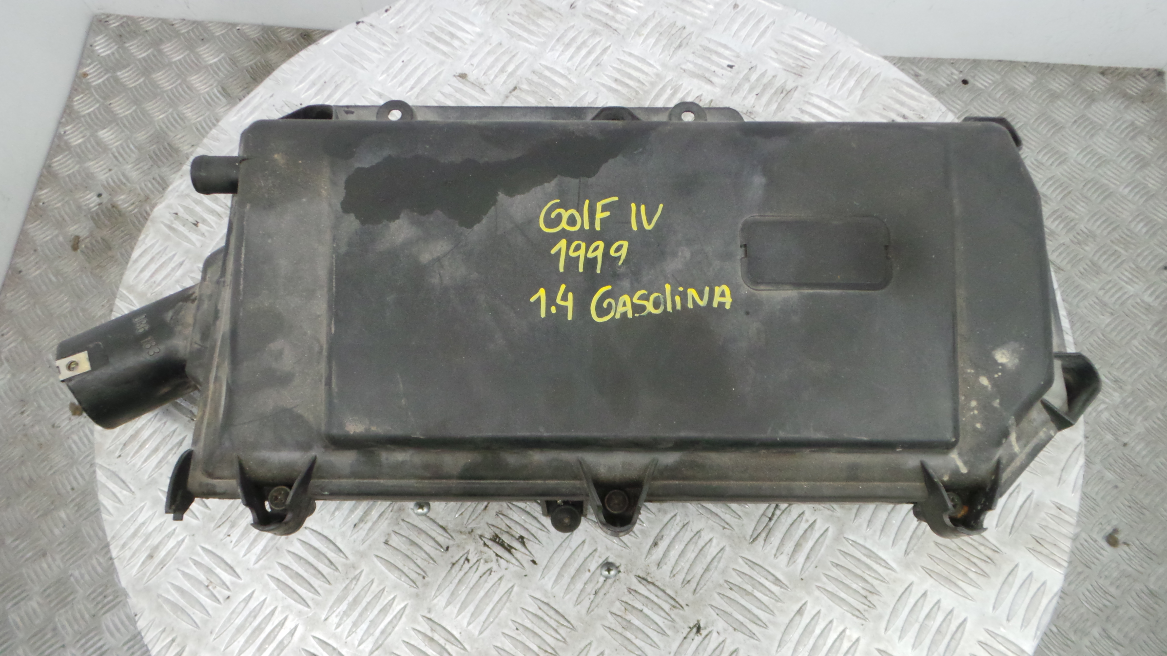 Caixa Filtro de Ar  036129611AM - VW GOLF IV (1J1), GOLF Mk IV (1J1)-36636436