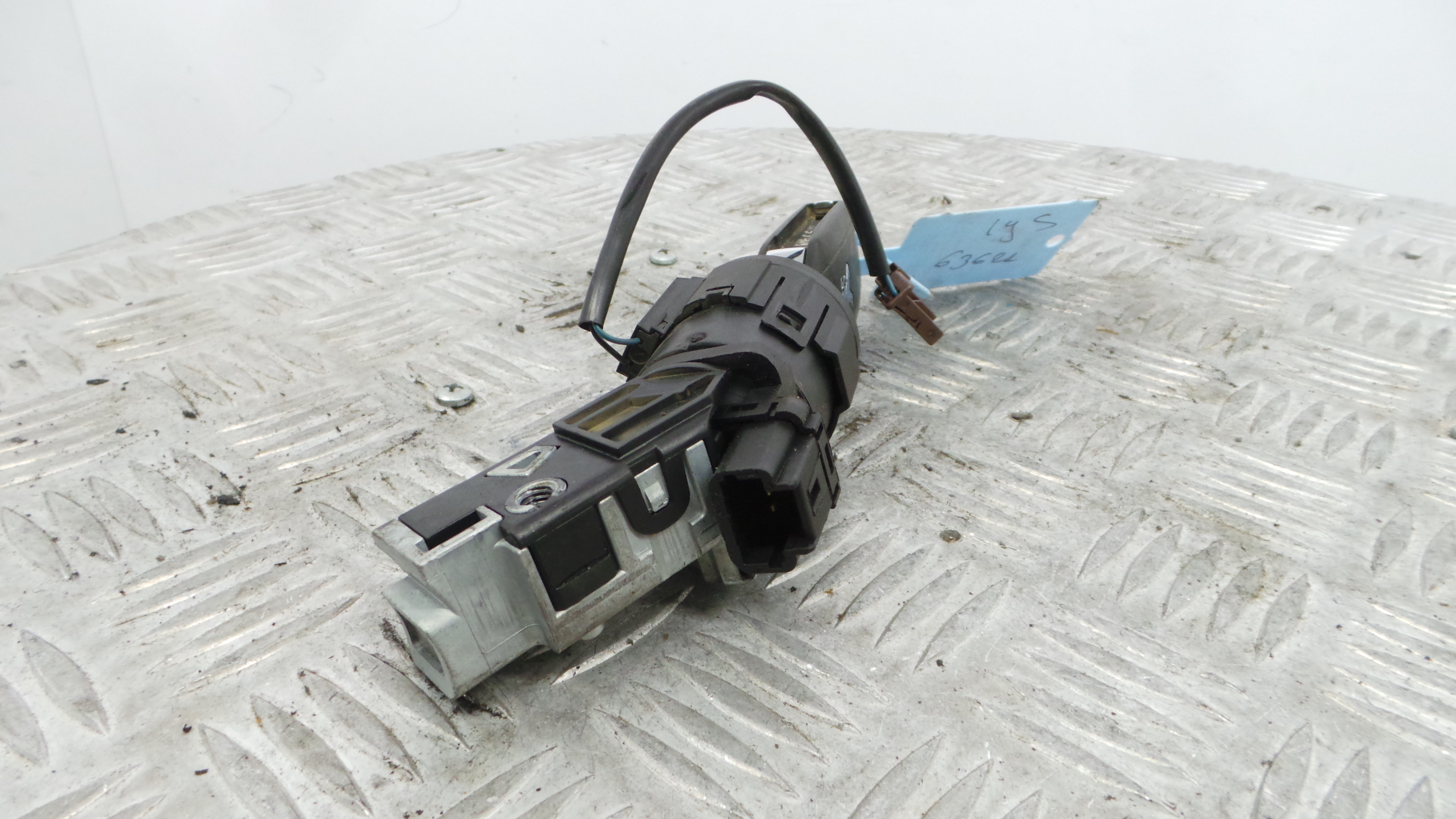 Canhão de ignição 96762547 - PEUGEOT 208 I (CA_, CC_)-36636489