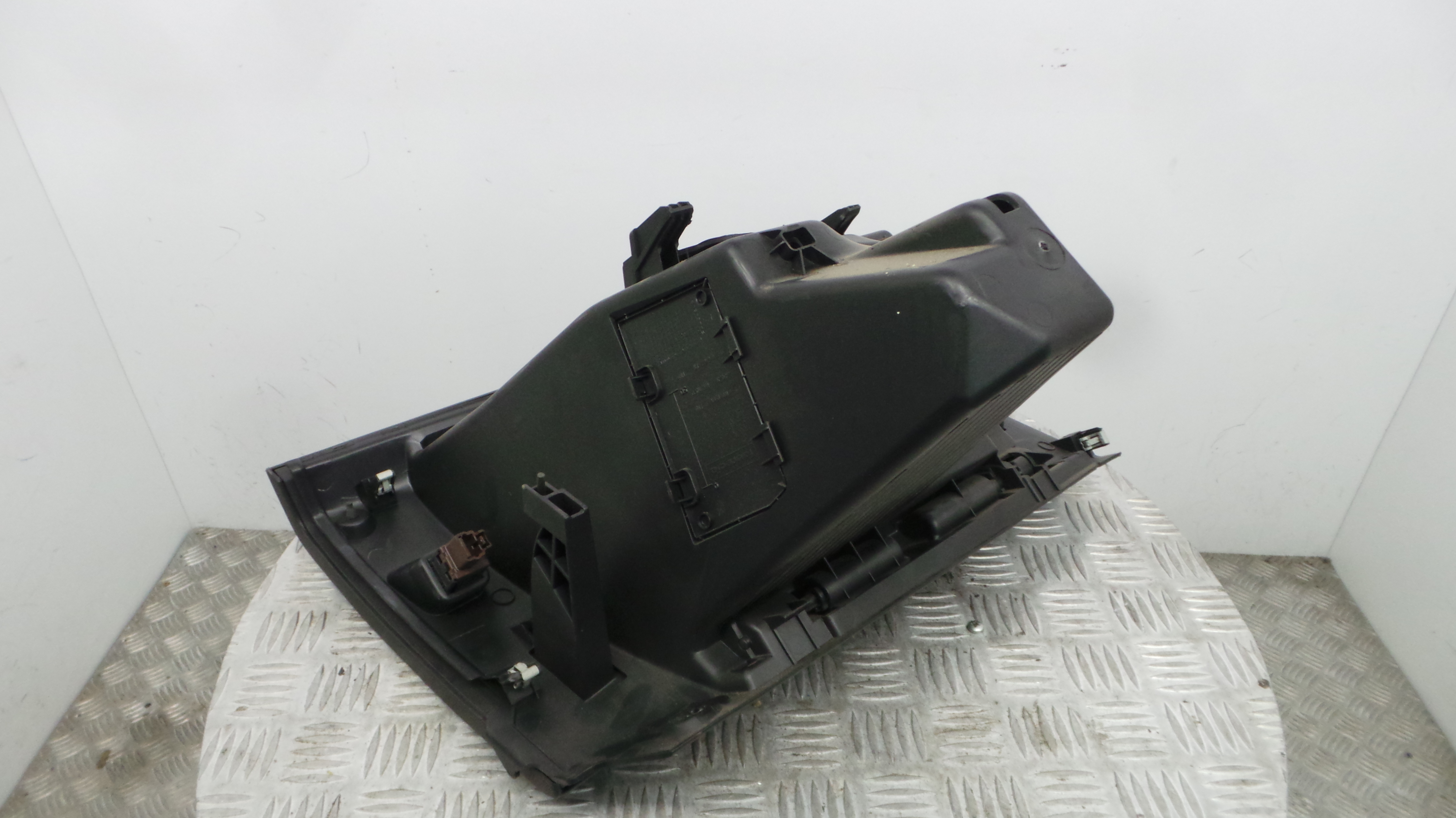 Porta Luvas  9675888477 - PEUGEOT 208 I (CA_, CC_)-36636492