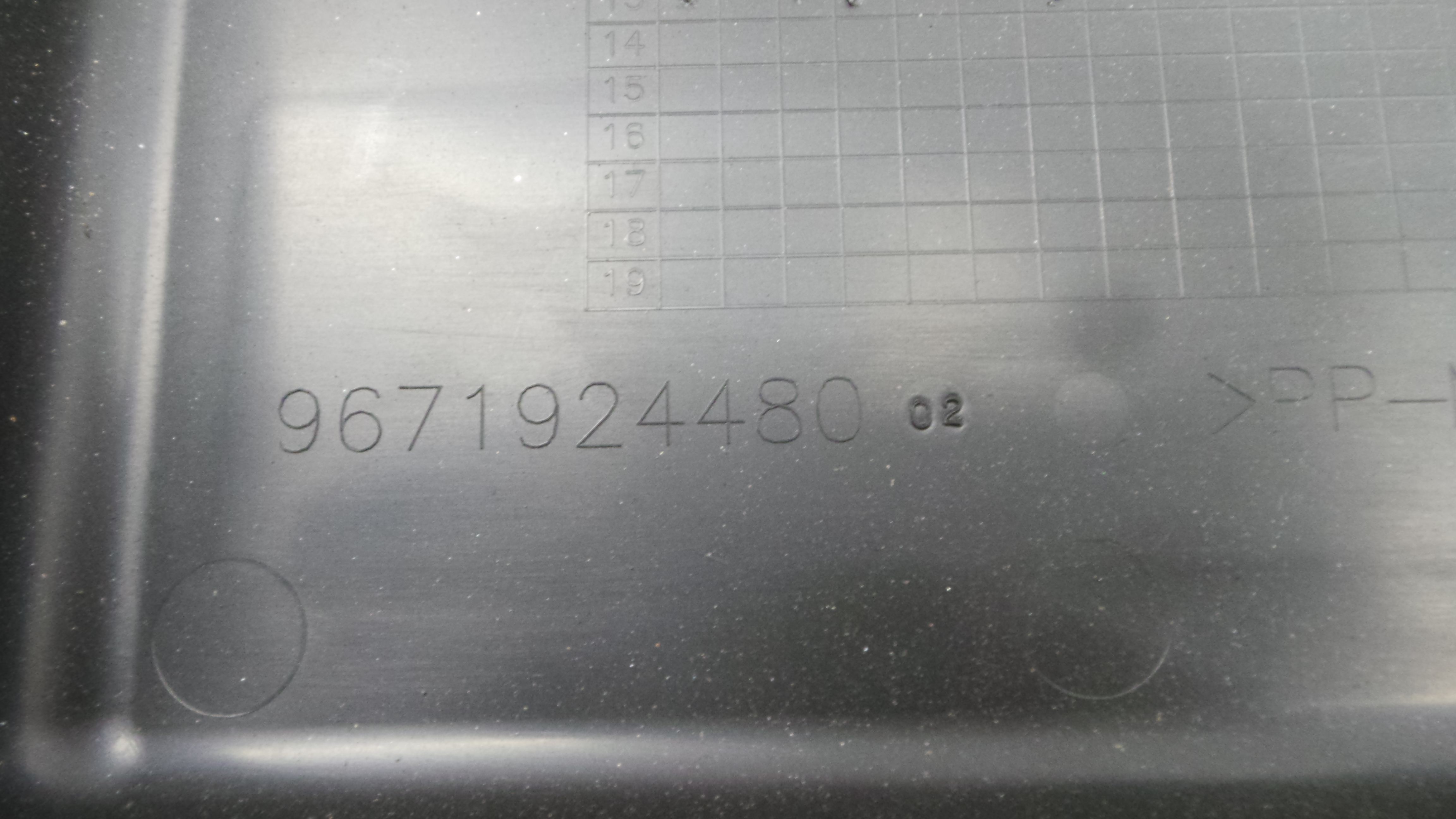 Caixa de Fusiveis 9671941780 - PEUGEOT 208 I (CA_, CC_)-36636495