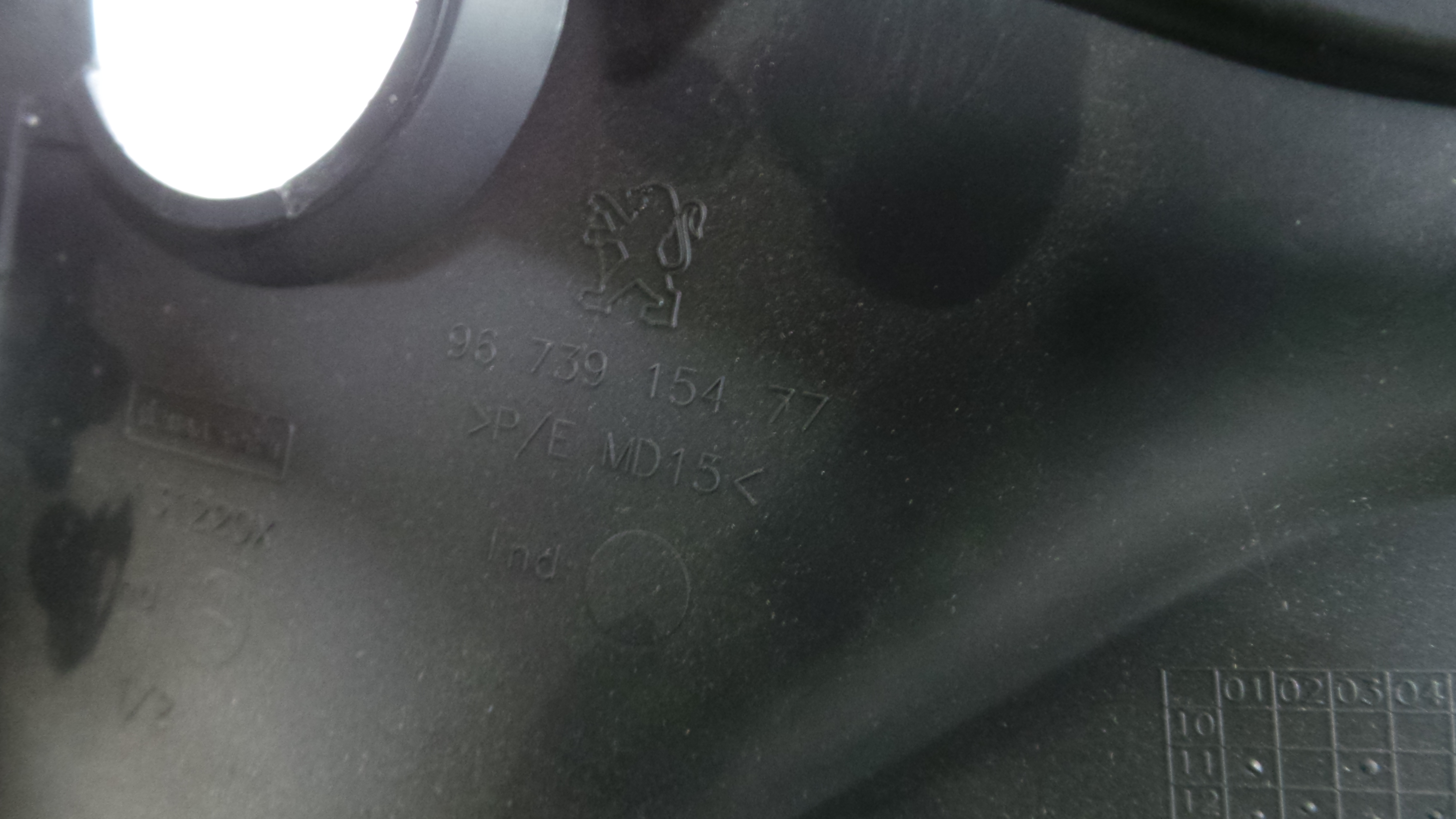 Aro de Coluna Direcao 9673915477 - PEUGEOT 208 I (CA_, CC_)-36636499