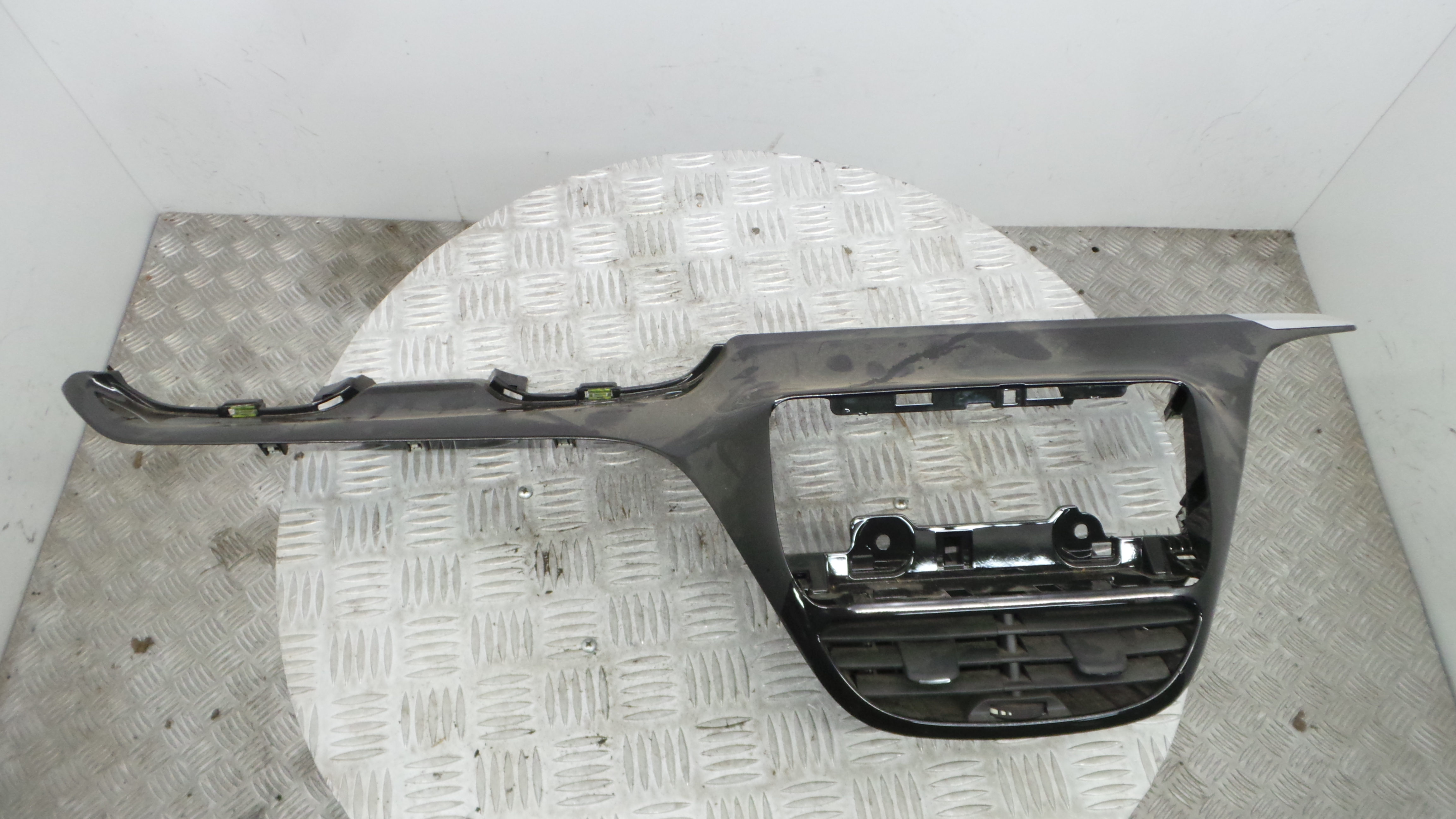 Friso Tablier 9673830077 - PEUGEOT 208 I (CA_, CC_)-36636578