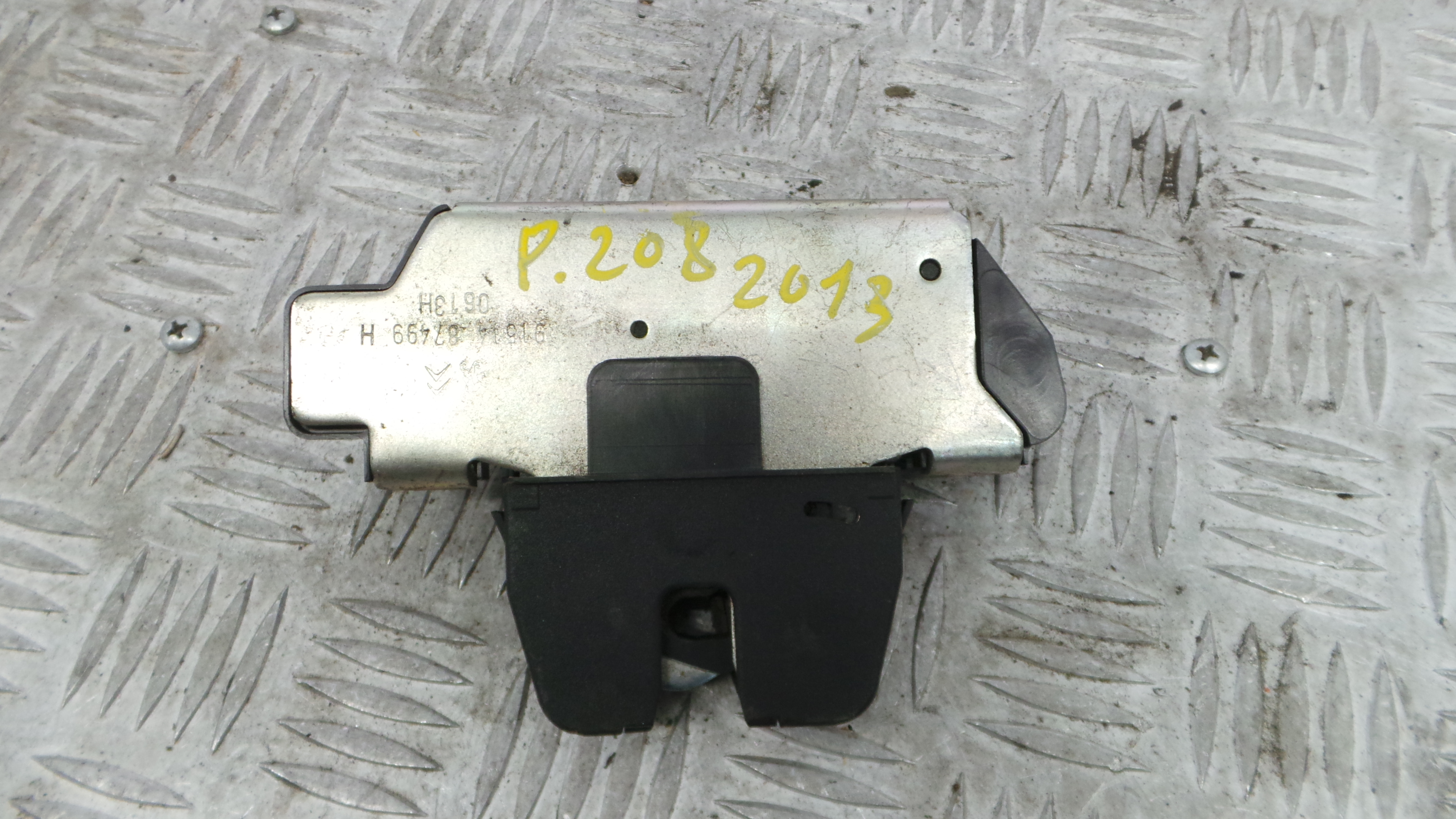 Fecho Mala 9151487499H - PEUGEOT 208 I (CA_, CC_)-36636609 Fecho Mala 9151487499H - PEUGEOT 208 I (CA_, CC_)-36636609