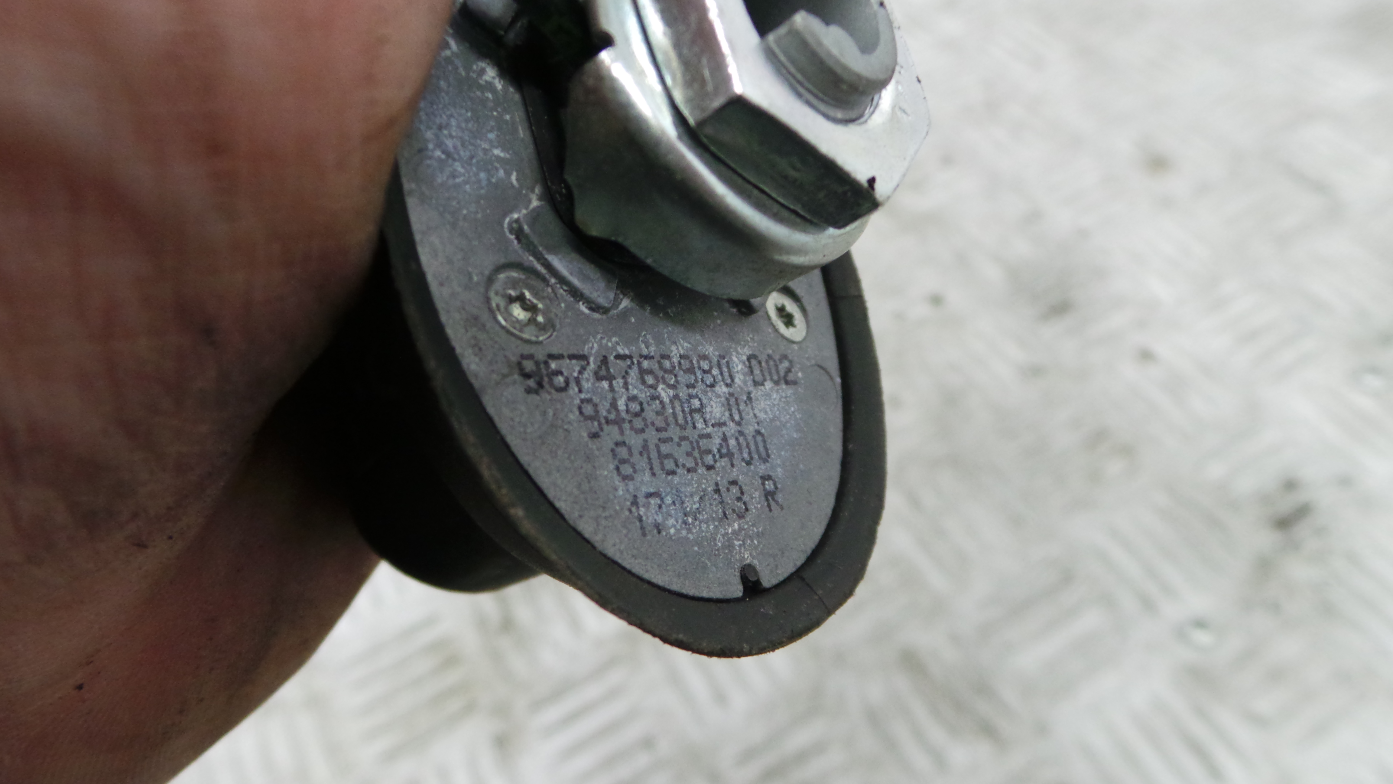 Antena 9674768980 - PEUGEOT 208 I (CA_, CC_)-36636632