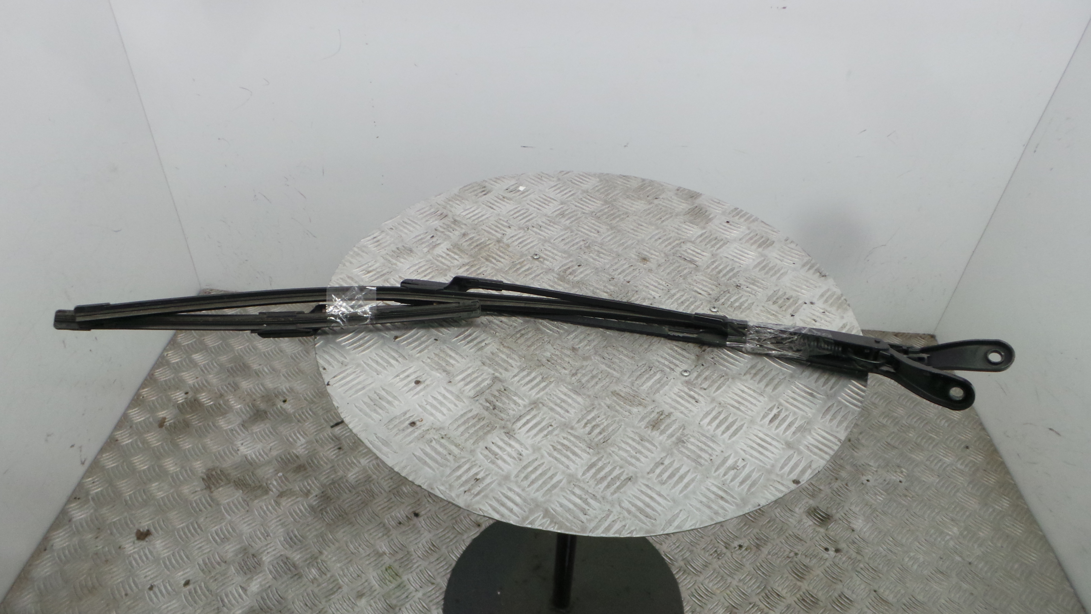 Braço Do Limpa-vidros 9673291980 - PEUGEOT 208 I (CA_, CC_)-36636638