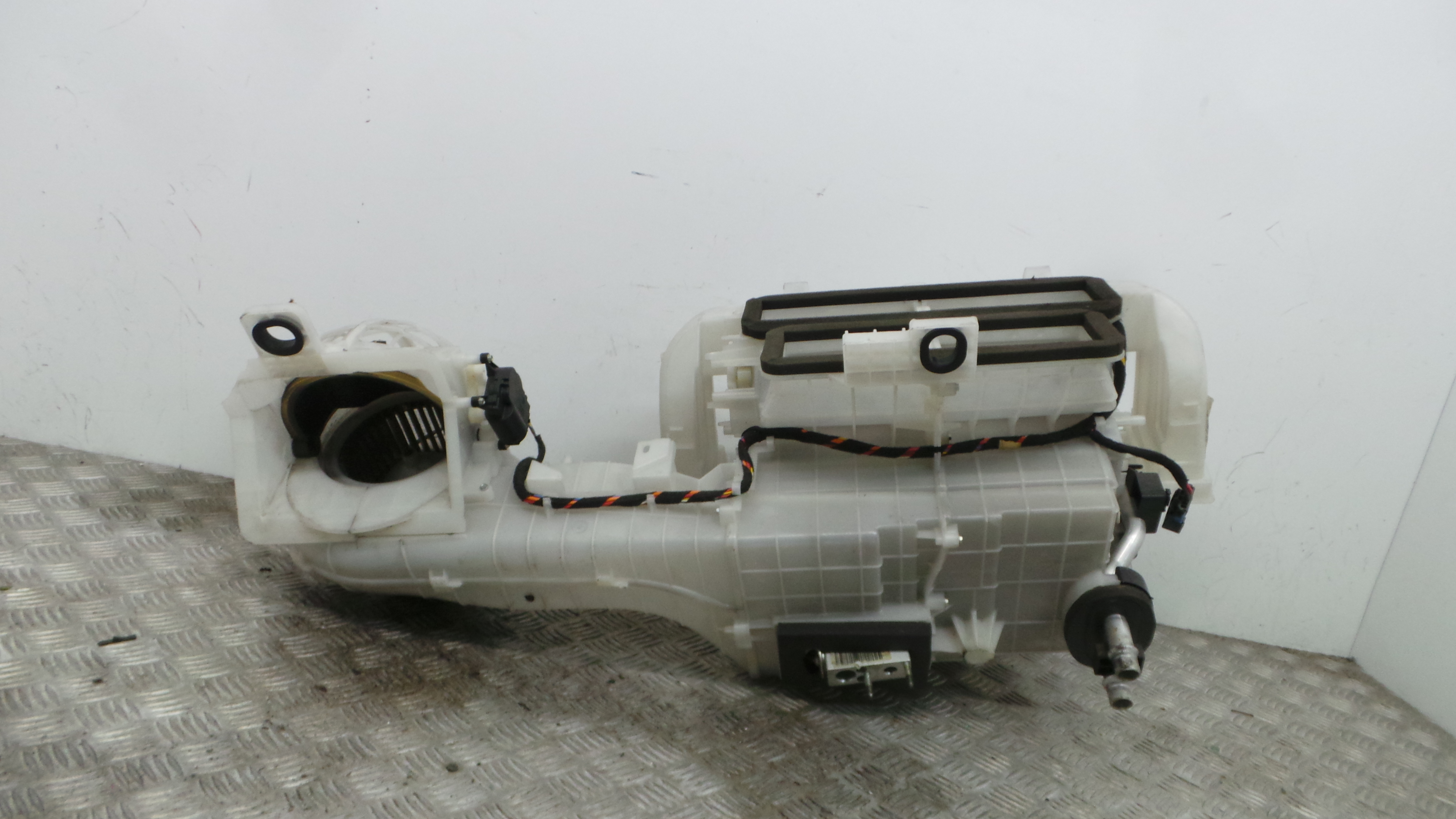 Caixa da Chauffage / Caixa da Sofagem 98040547XT - CITROËN BERLINGO Caixa/monovolume (B9)-36640383