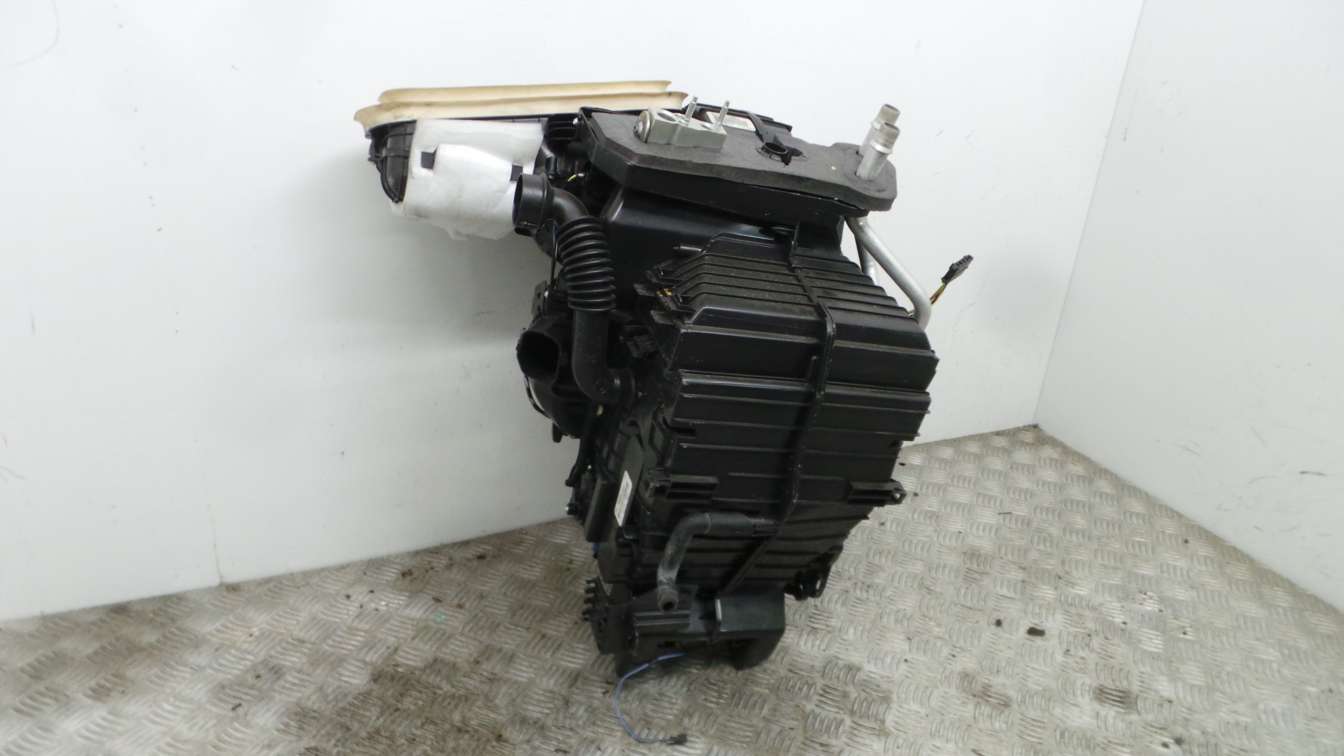 Caixa da Chauffage / Caixa da Sofagem 9819555980 - PEUGEOT 308 II (LB_, LP_, LW_, LH_, L3_)-36640422