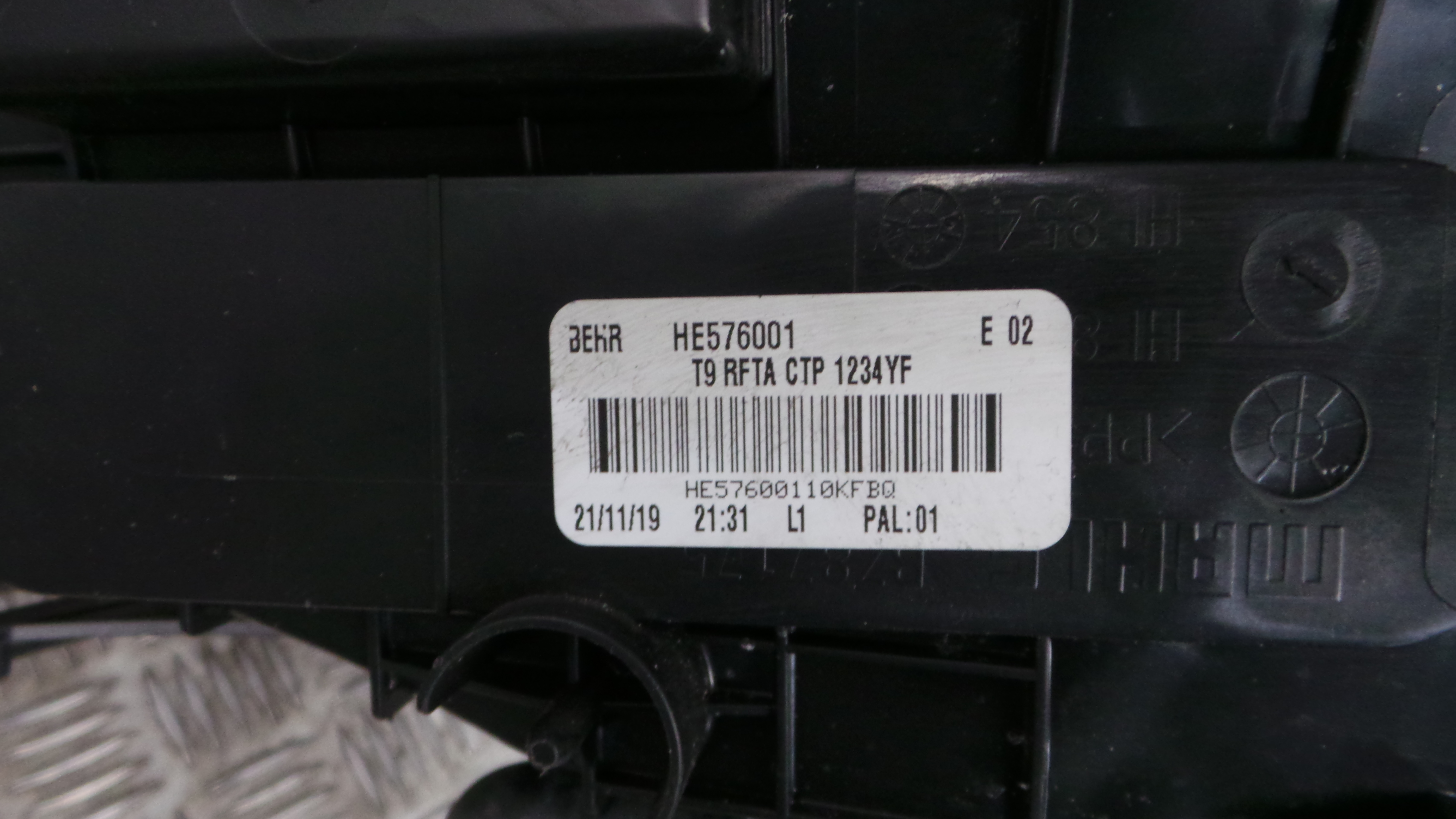 Caixa da Chauffage / Caixa da Sofagem 9819555980 - PEUGEOT 308 II (LB_, LP_, LW_, LH_, L3_)-36640422