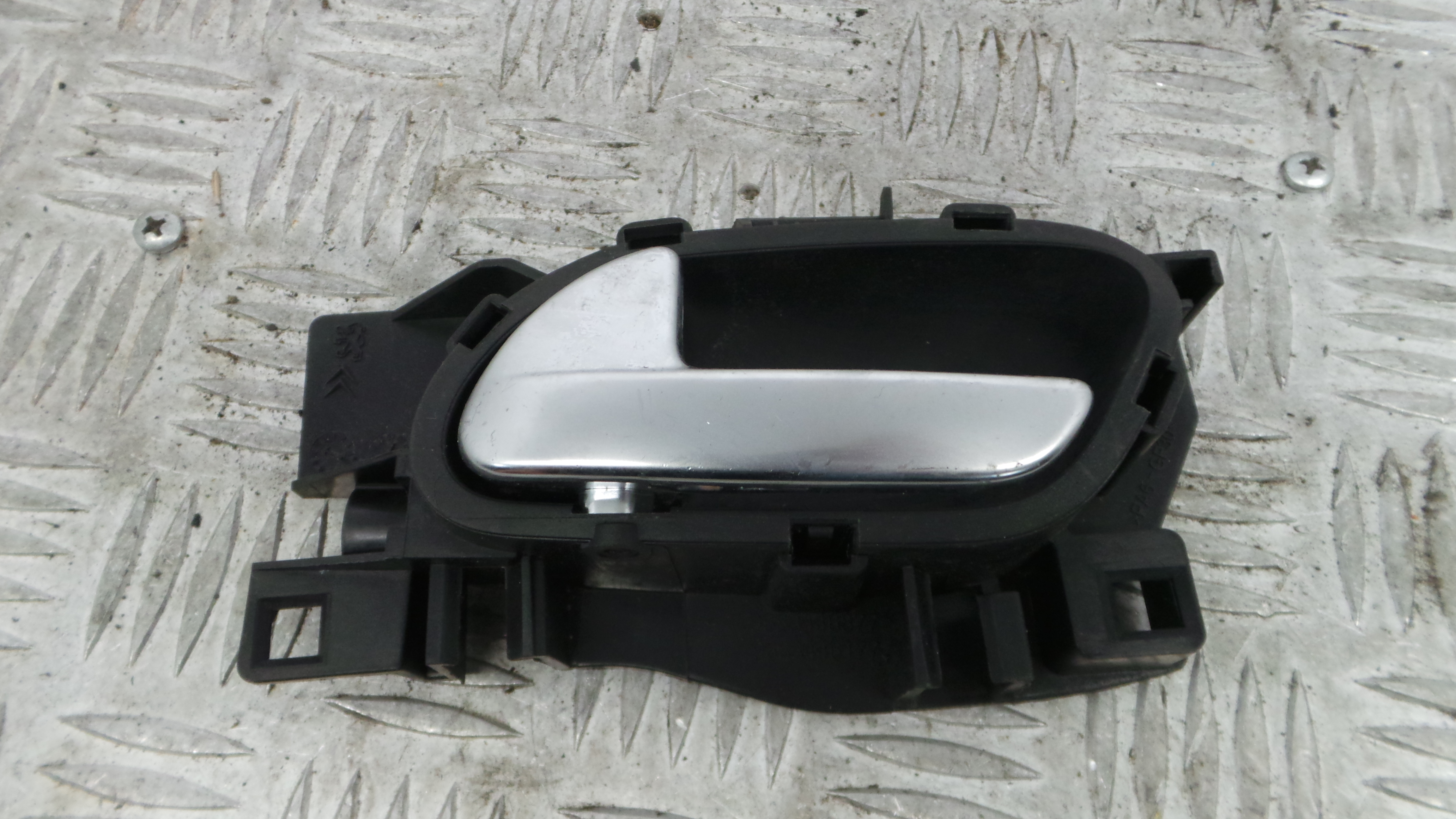 Puxador Interior Frente Esquerdo 9683446877 - CITROËN C3 II (SC_)-36640450